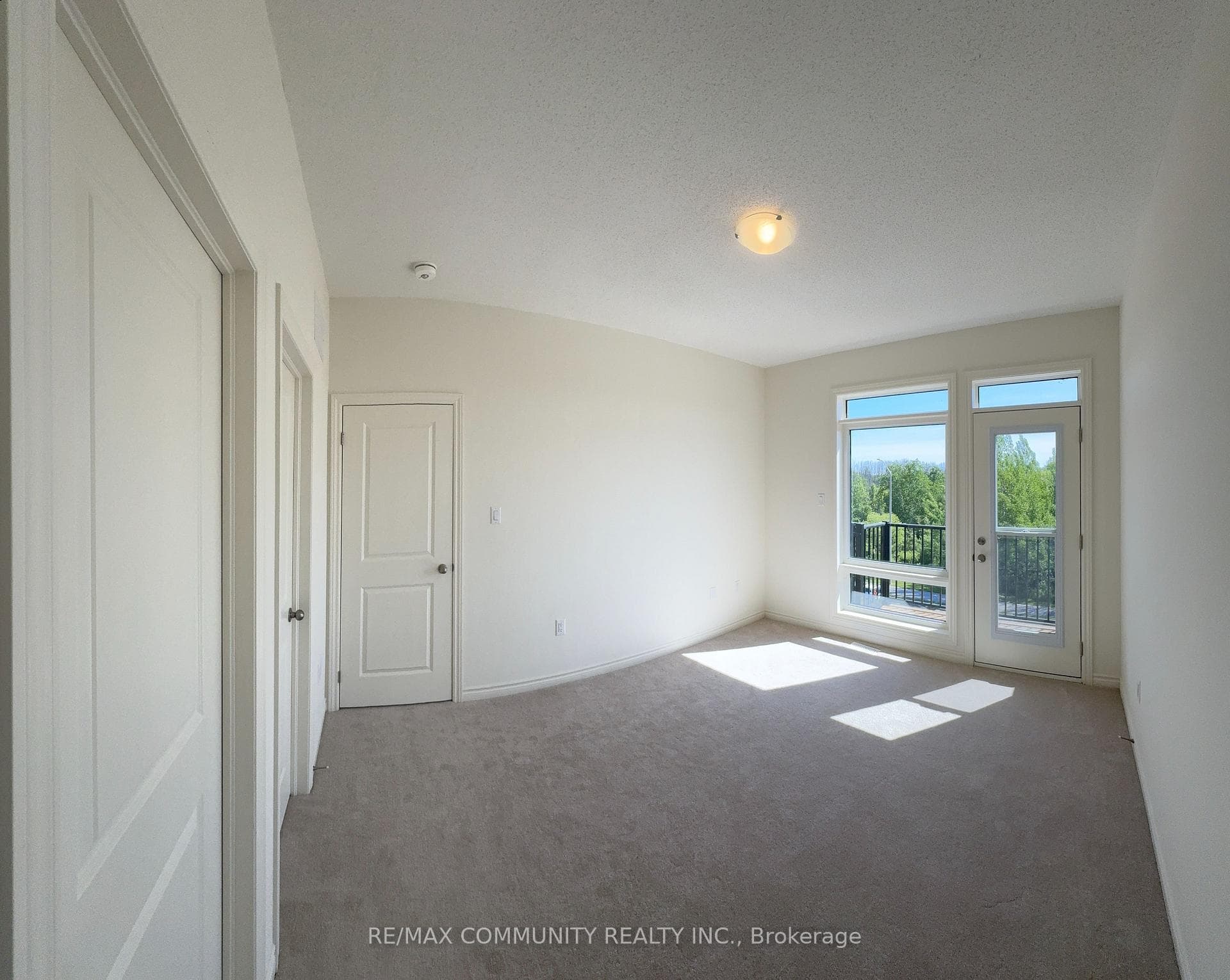 482 Salem Road photo 15