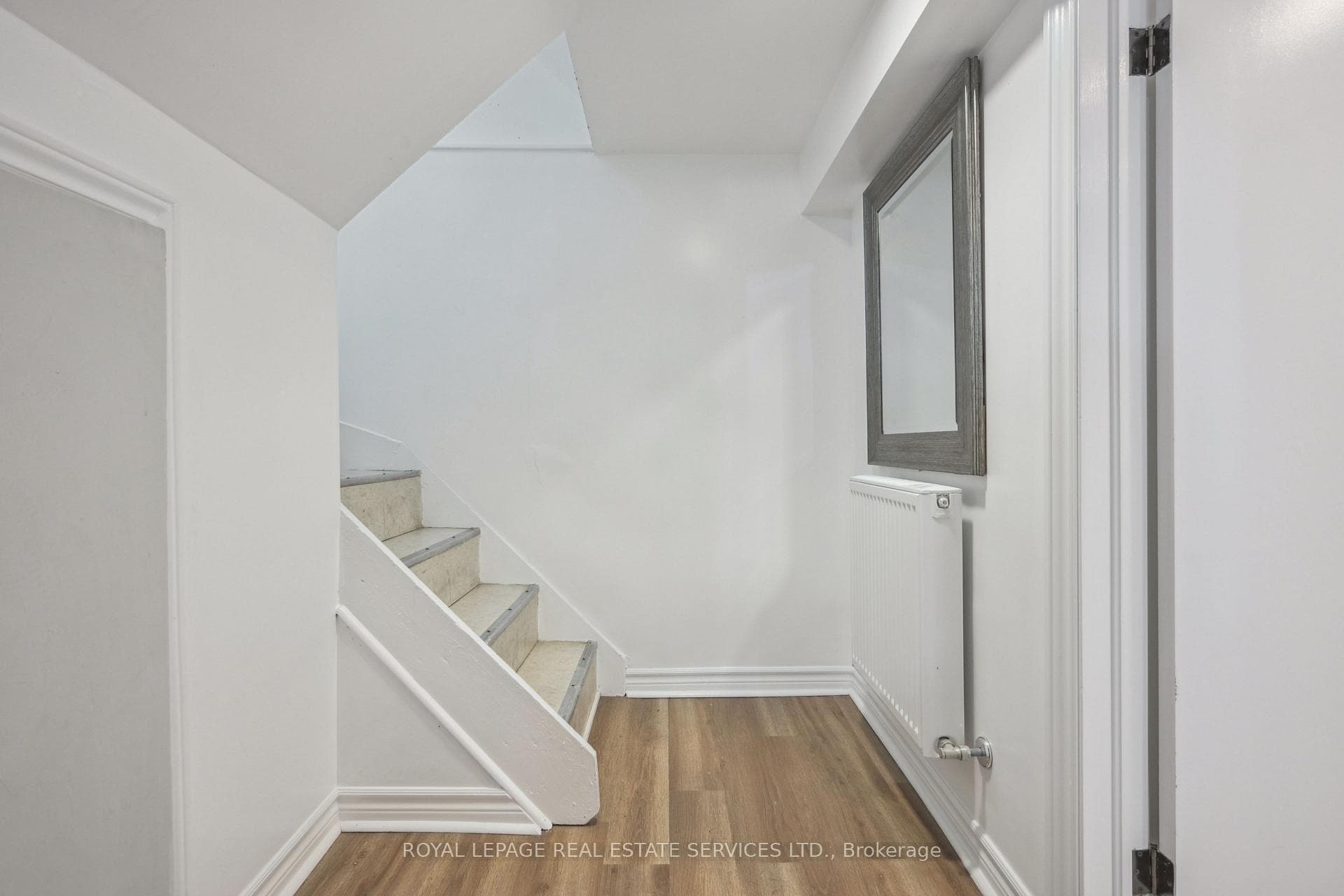 21 Holbrooke Avenue photo 15