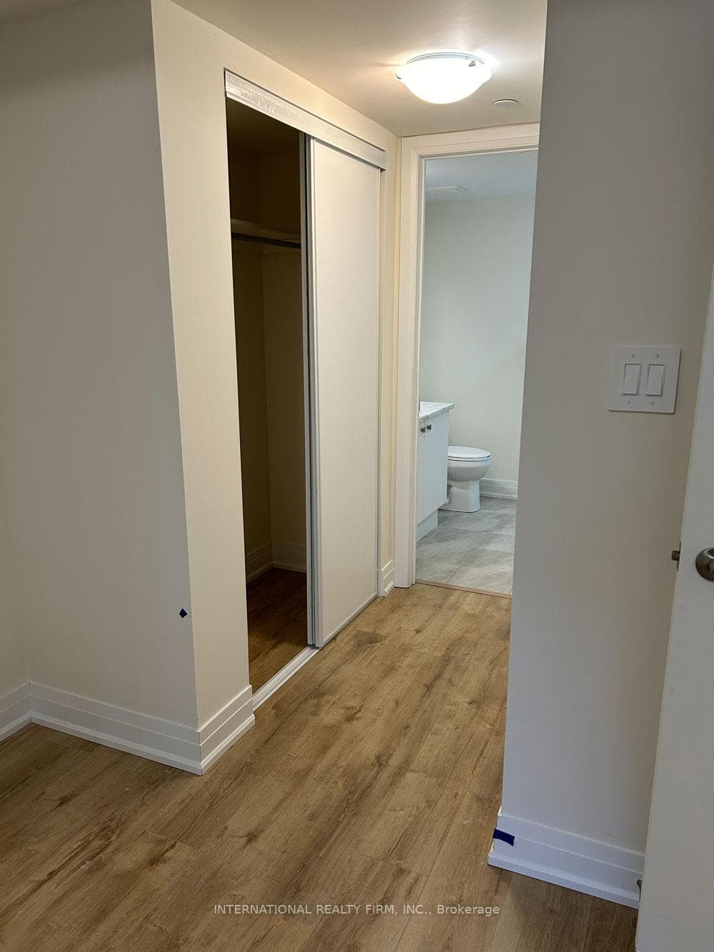 755 Omega Drive Unit 315 photo 18