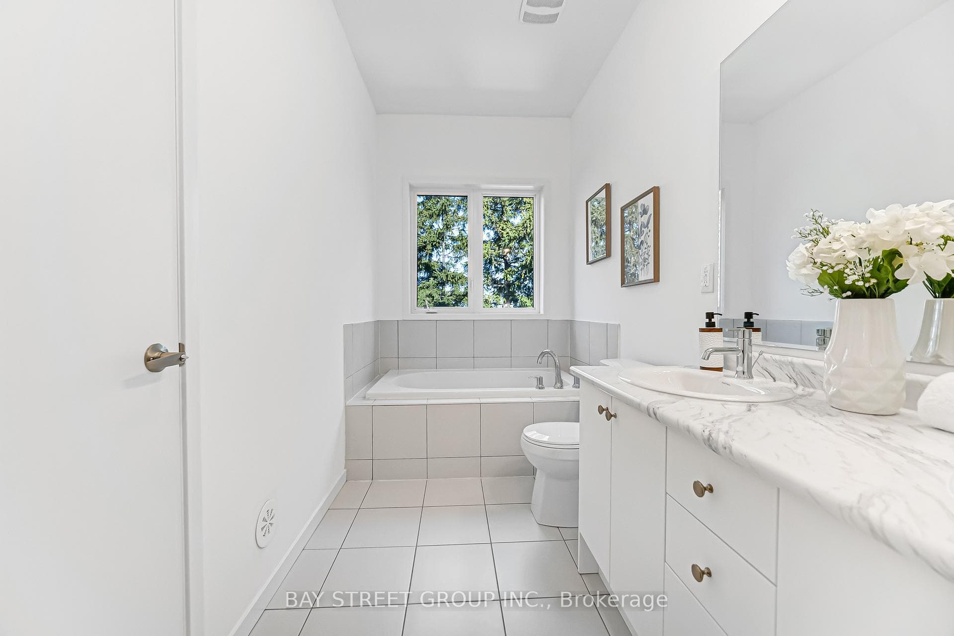 27 Armillo Place photo 15