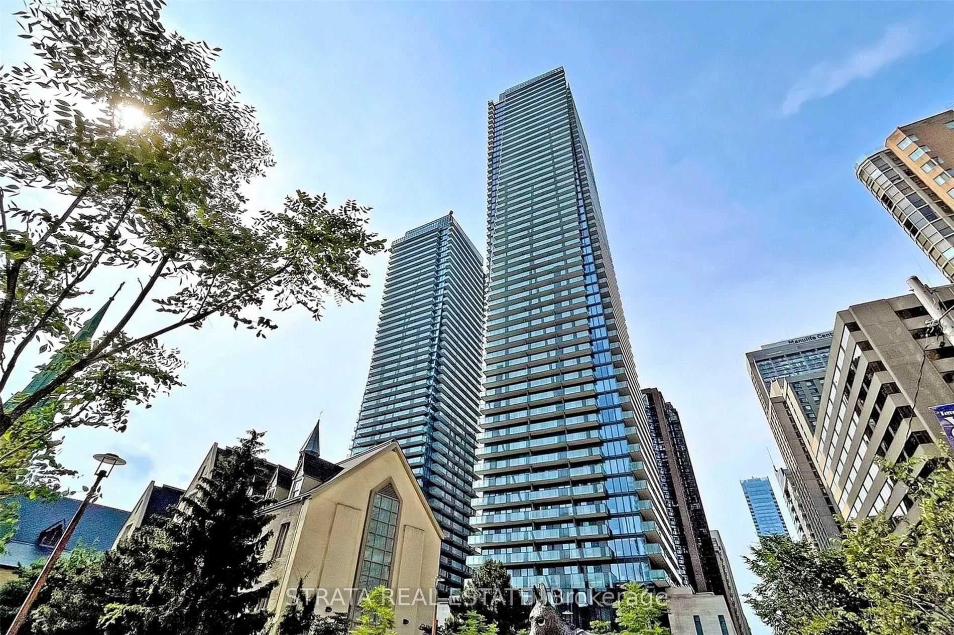 1080 Bay Street Unit 2408 photo 1