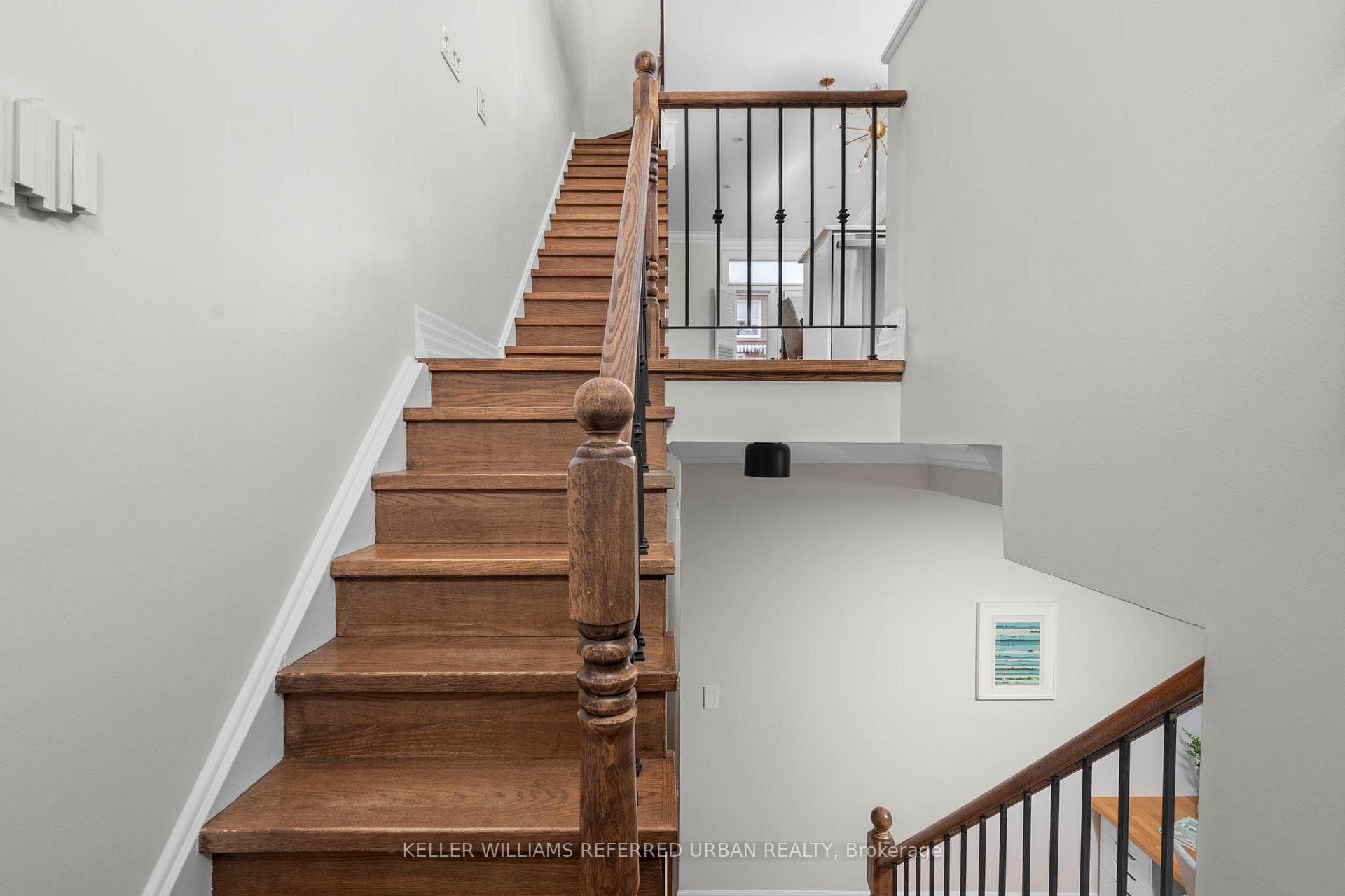 23 East York Avenue photo 2