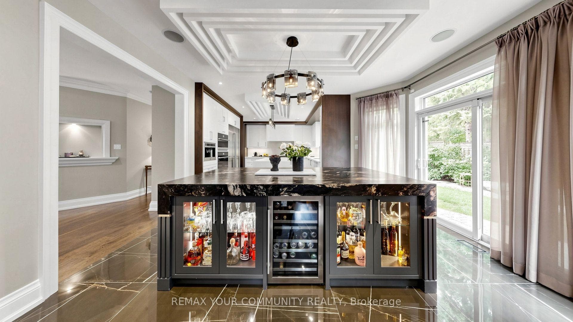 25 Guinevere Court photo 12