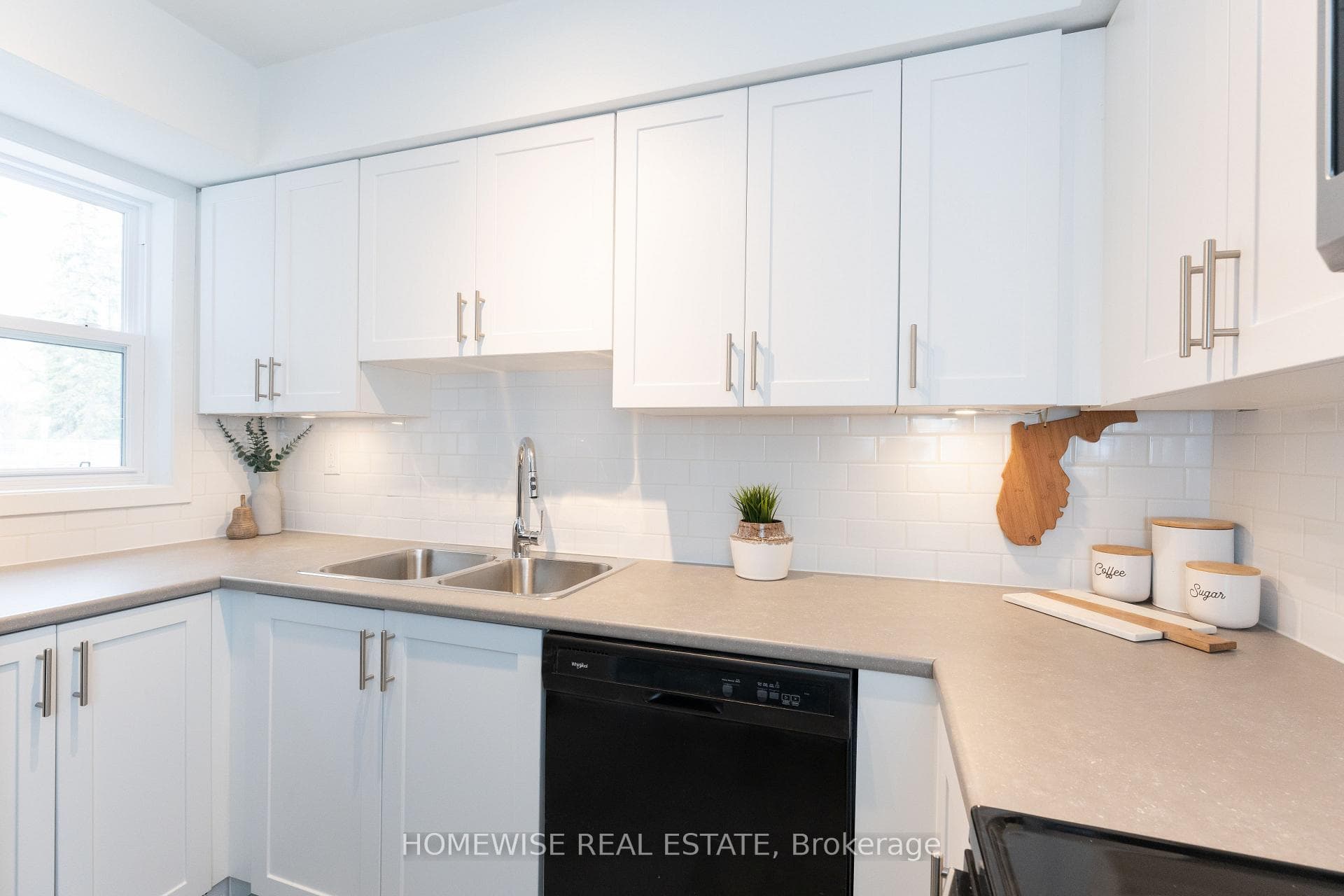 240 Ormond Drive Unit B6 photo 13