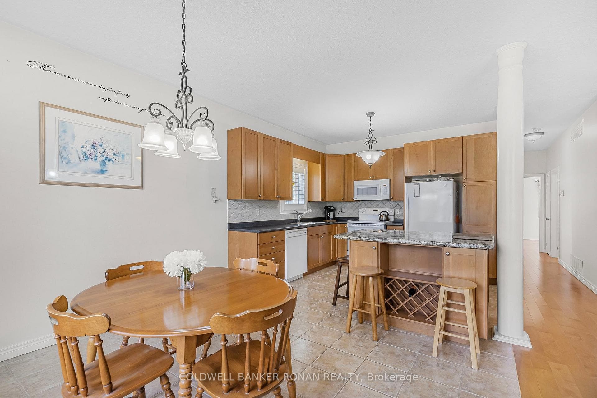 48 E Moore Avenue photo 10