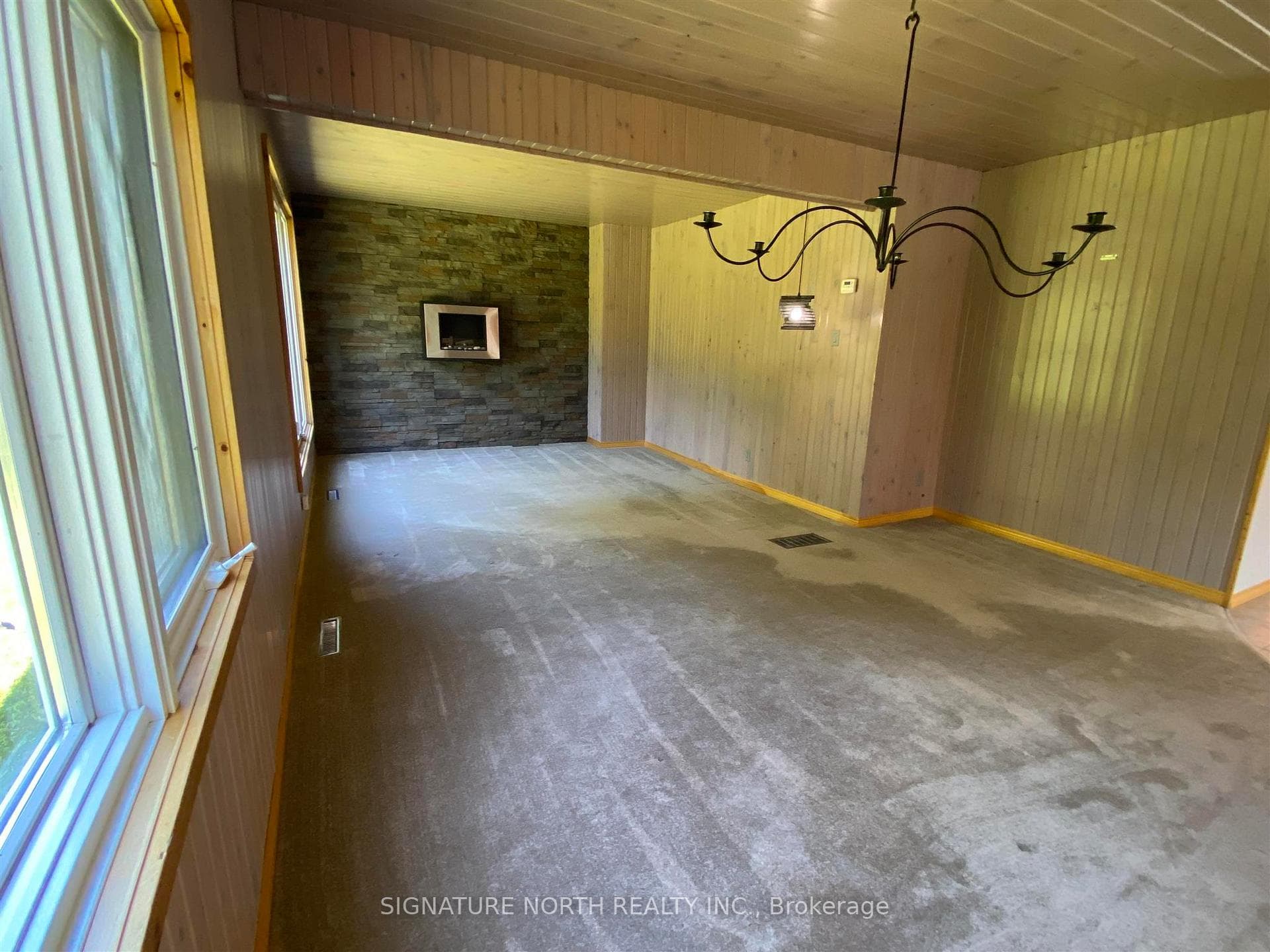 320 Lancaster Ave photo 15