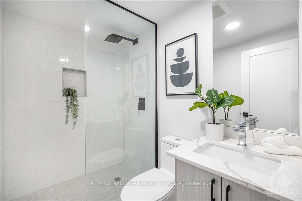 15 CEDARBANK Avenue photo 26