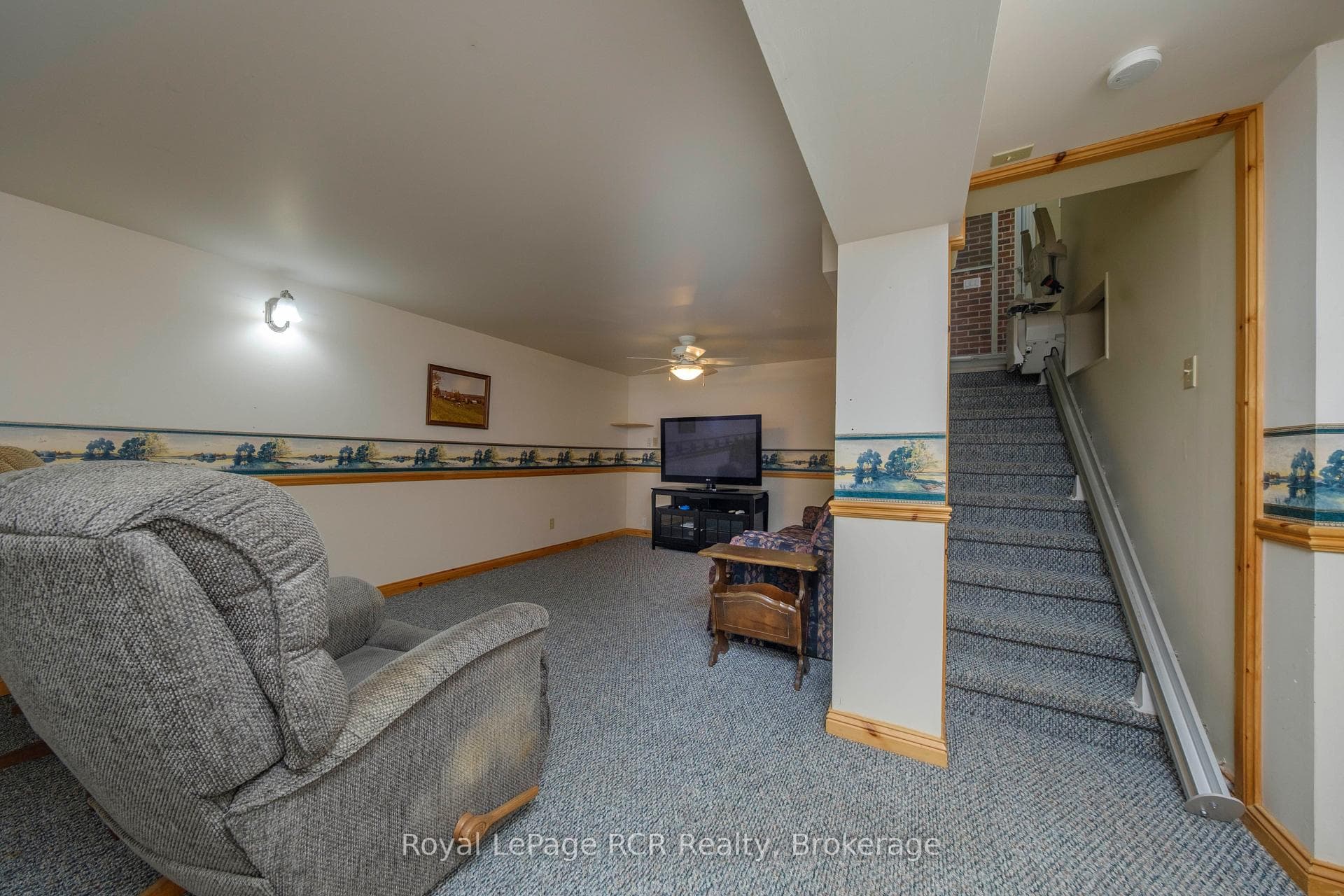286 Nelson Street photo 19