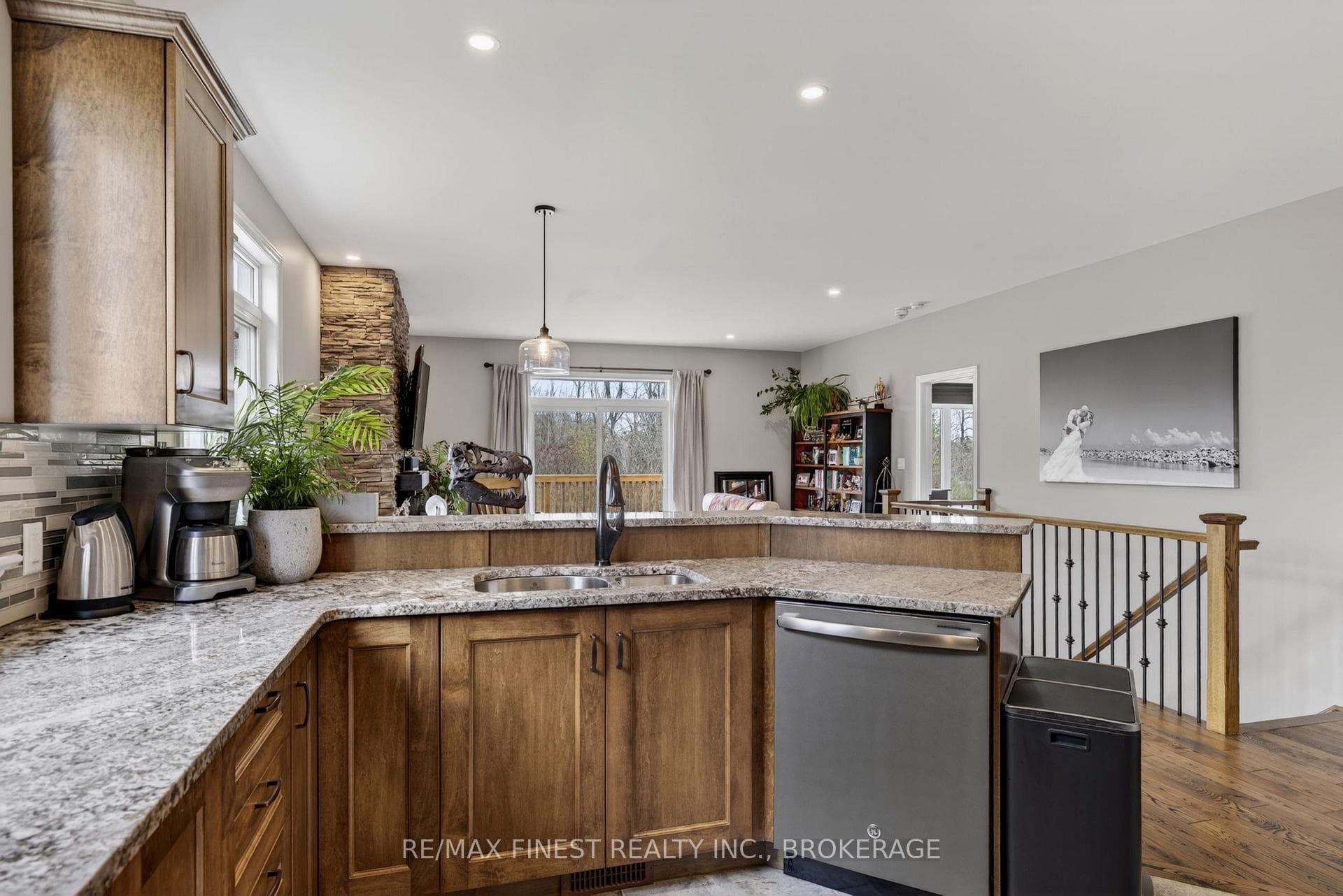 370 Nalon Road photo 30