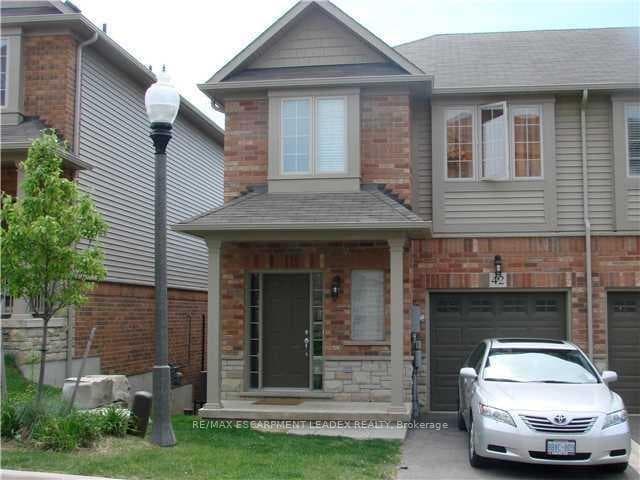 42 Myers Lane photo 1