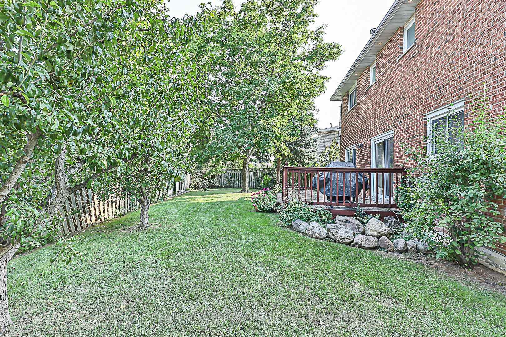67 Cheeseman Drive photo 35