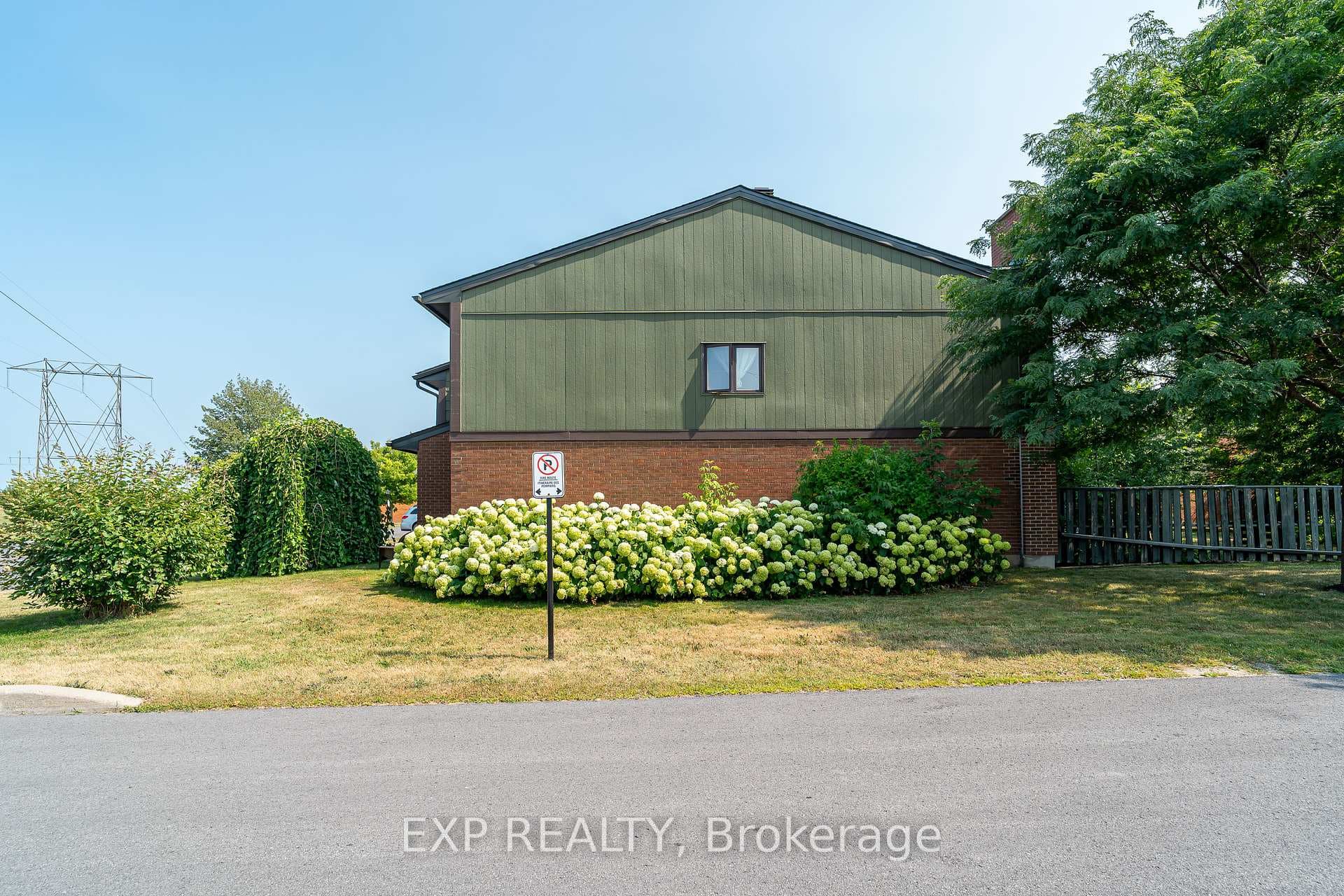 36 Bethune Way photo 5