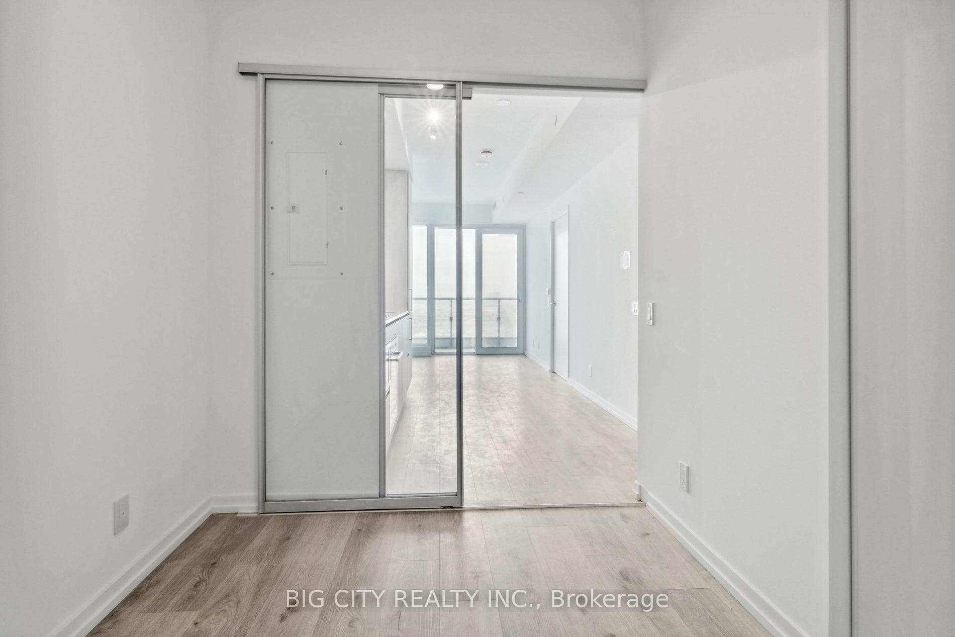 7890 Jane Street Unit 2608 photo 15