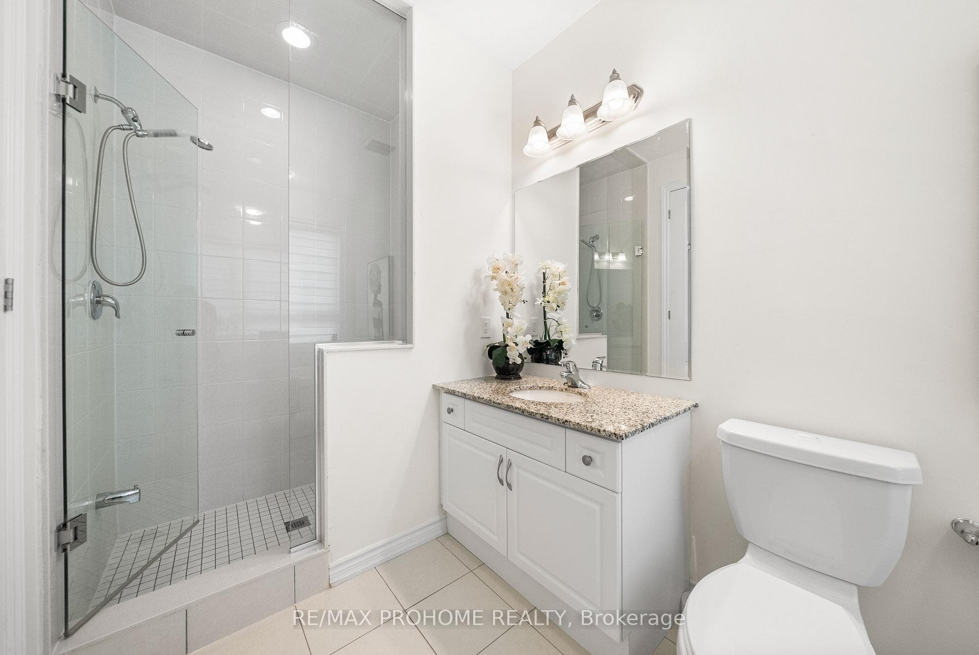 1 Frederick Roman Avenue photo 28