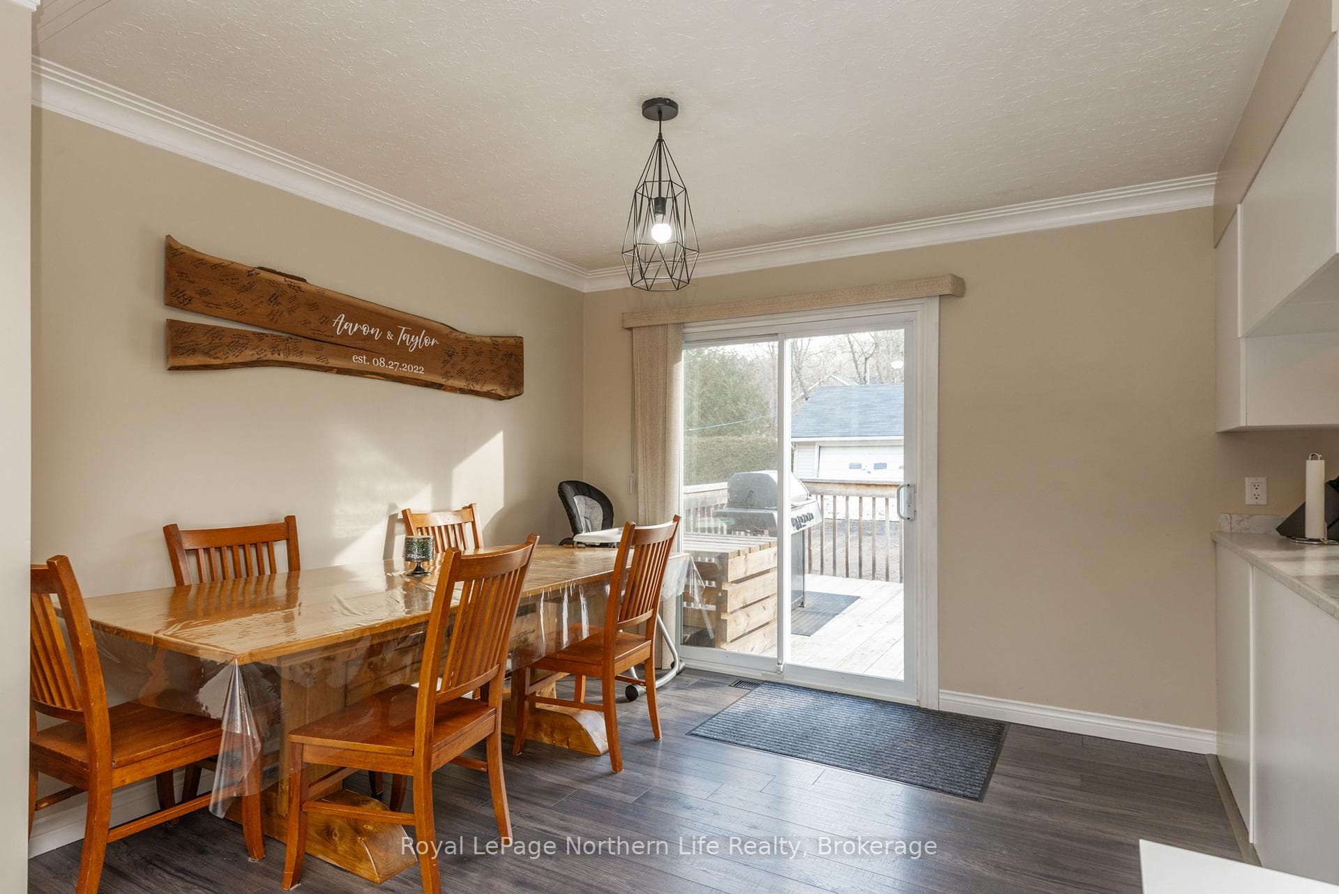 374 Bridge Avenue photo 17