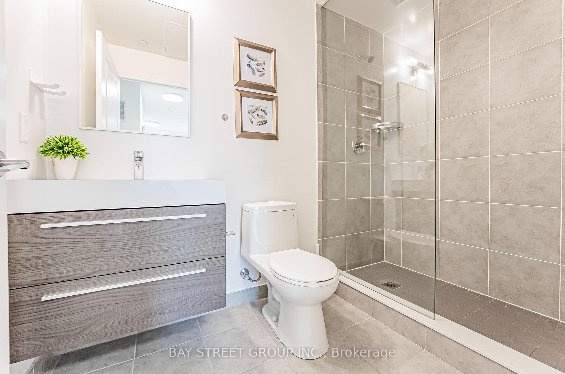 8 Rouge Valley Drive Unit 104B photo 27