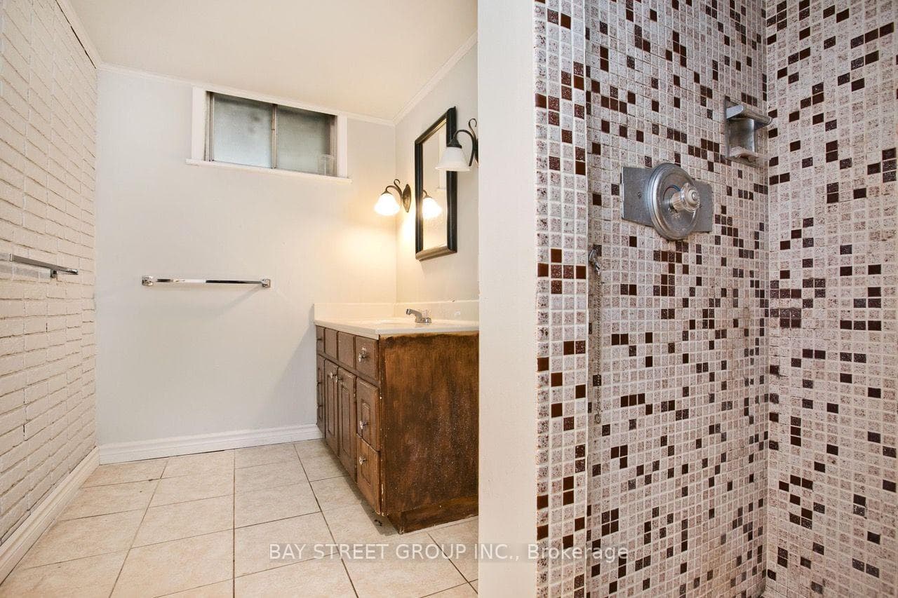 67 Elvaston Drive photo 24