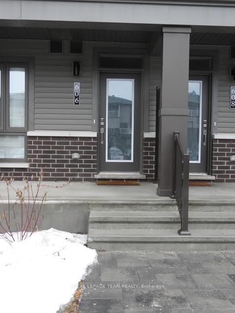 Welcome to 606 Lillian Freiman Pvt!