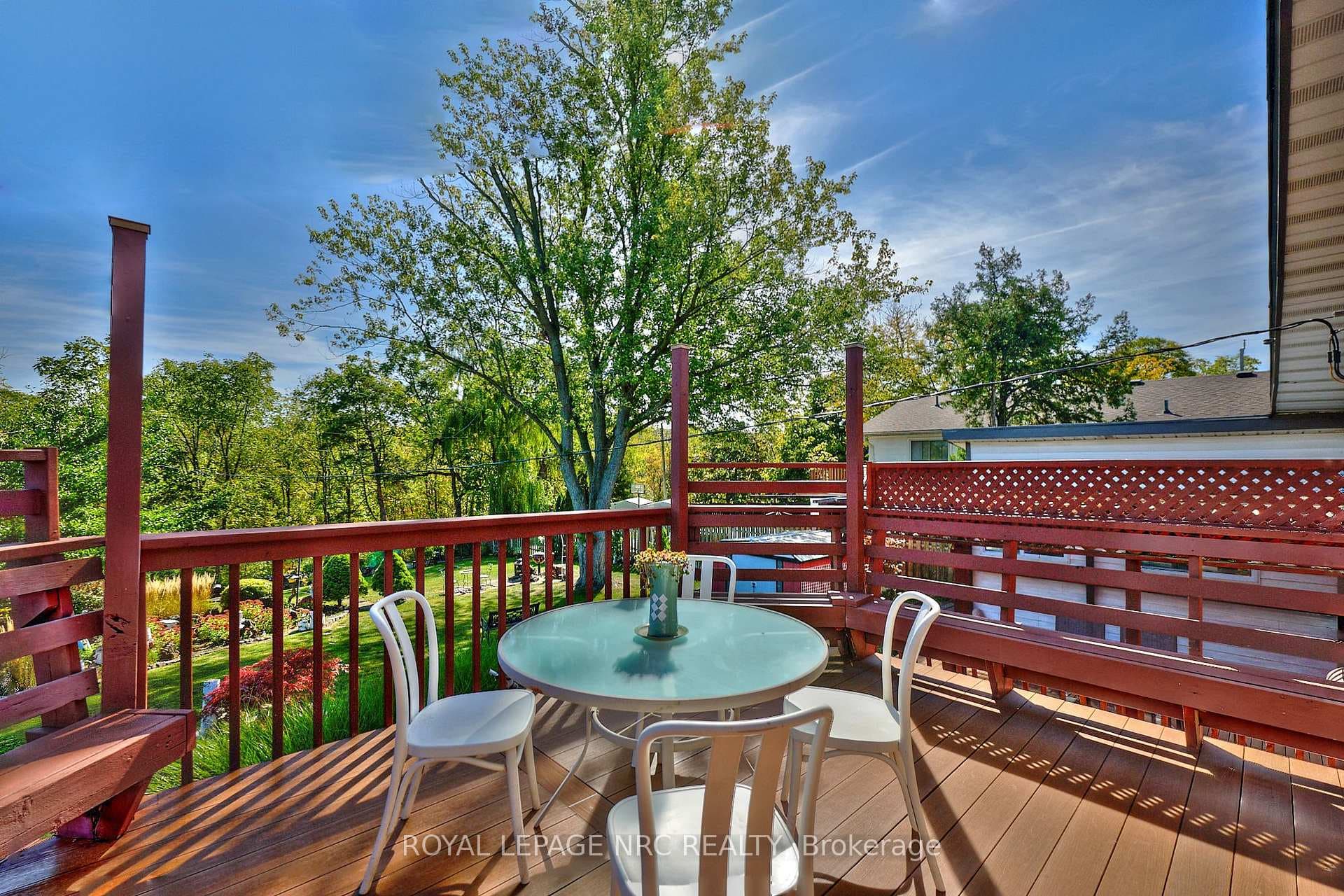 81 Riverview Boulevard photo 35
