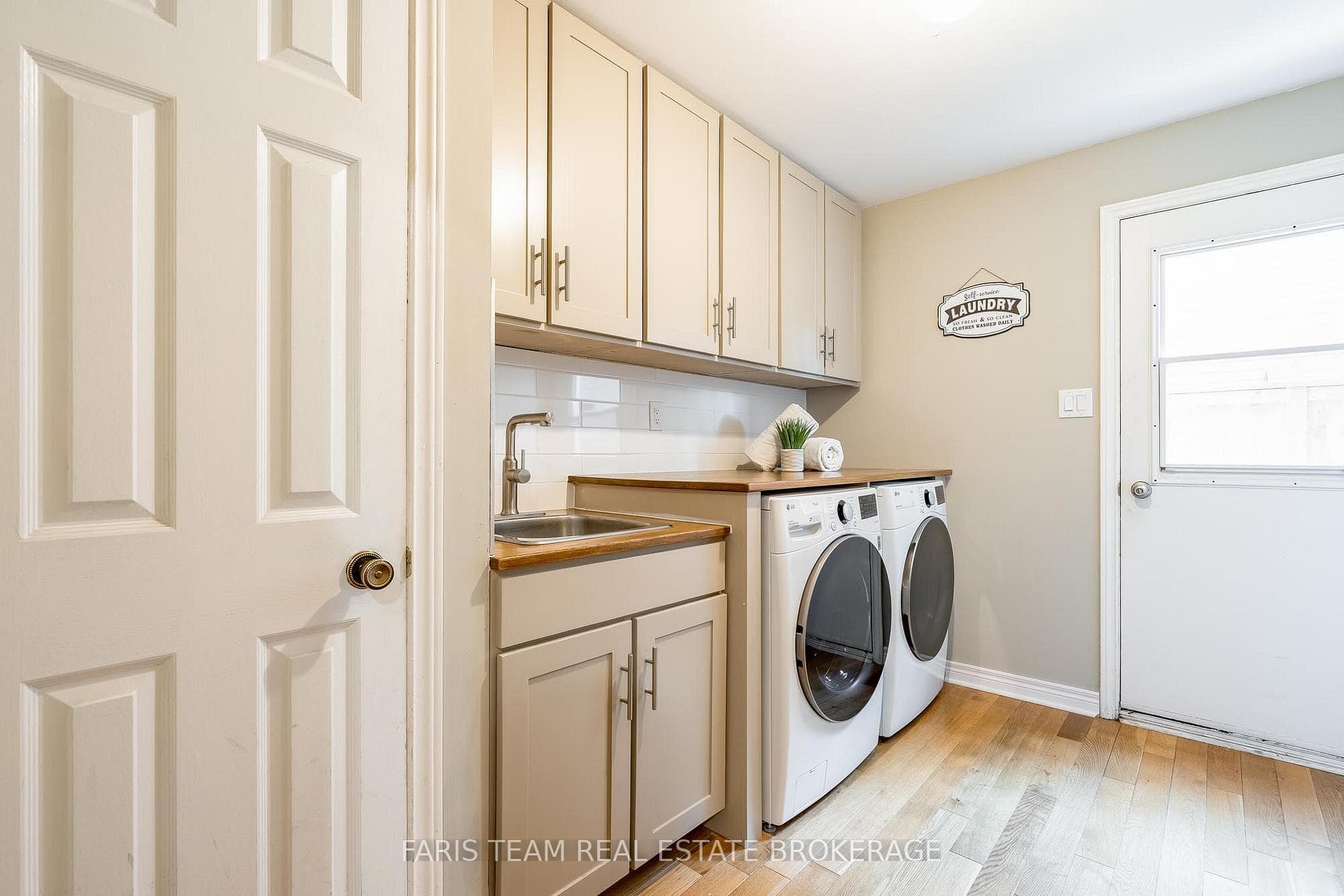 55 Oakridge Drive photo 20