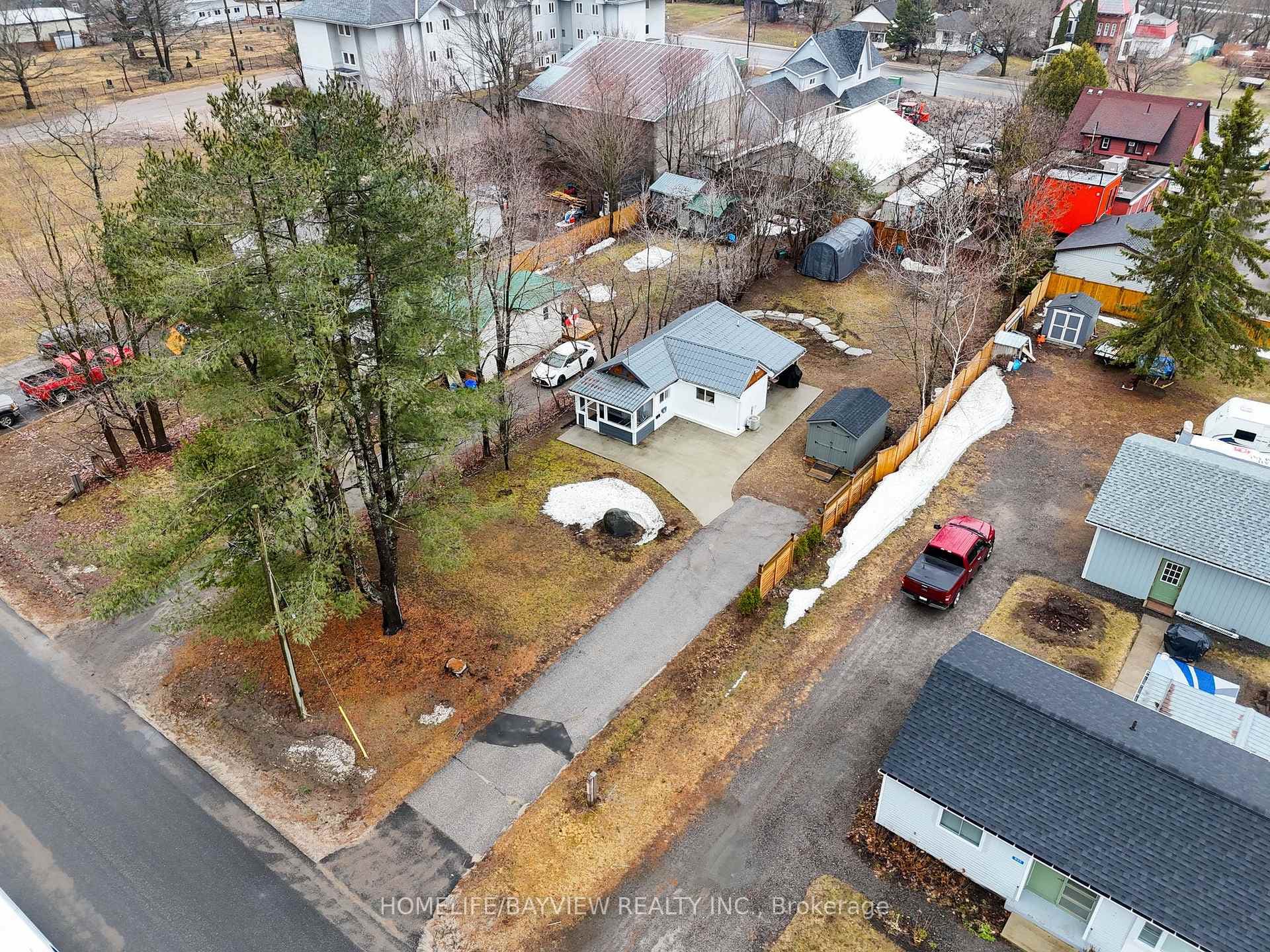 835 First Street photo 25
