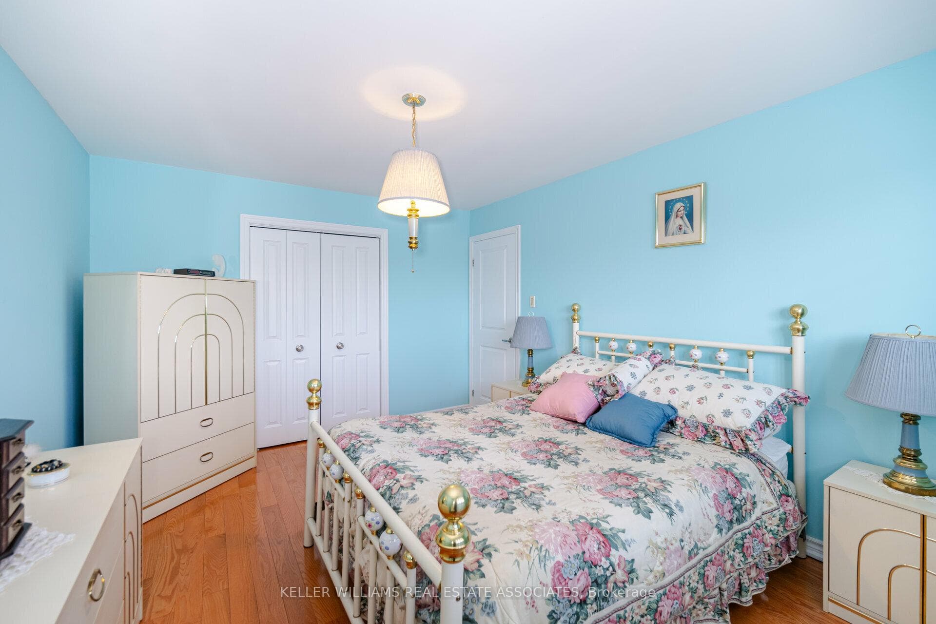 4267 Curia Crescent photo 20