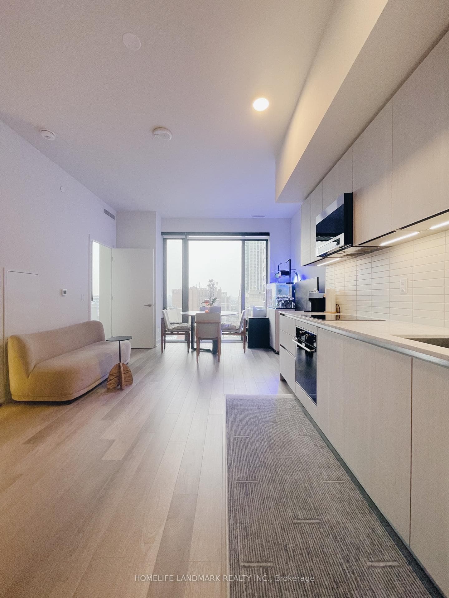 8 Cumberland Street Unit 1308 photo 6