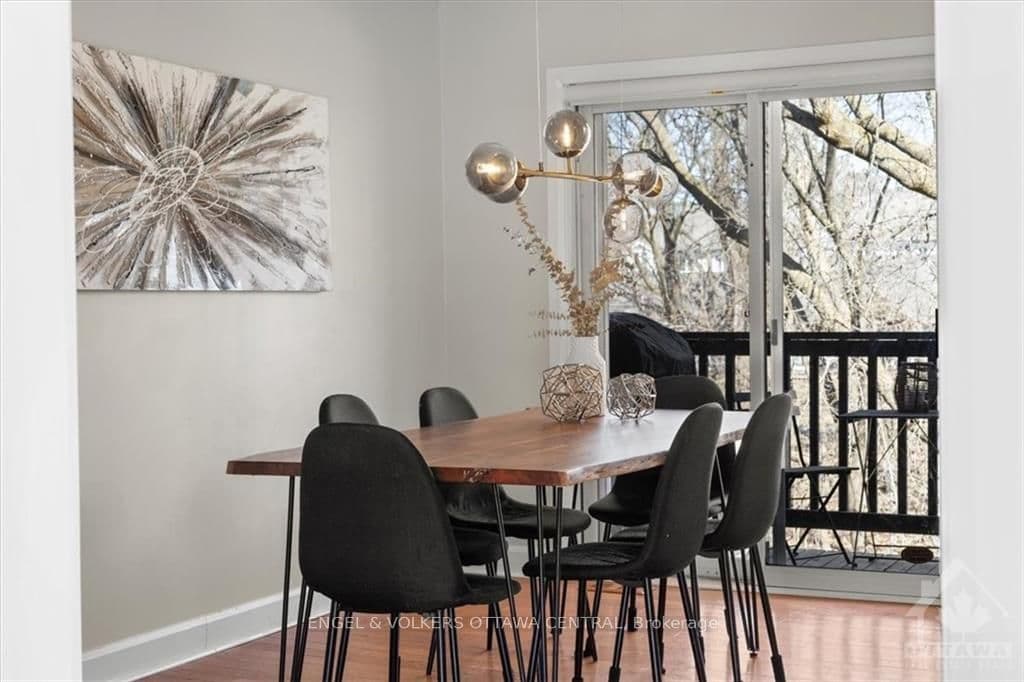 1423 FORGE Street photo 6