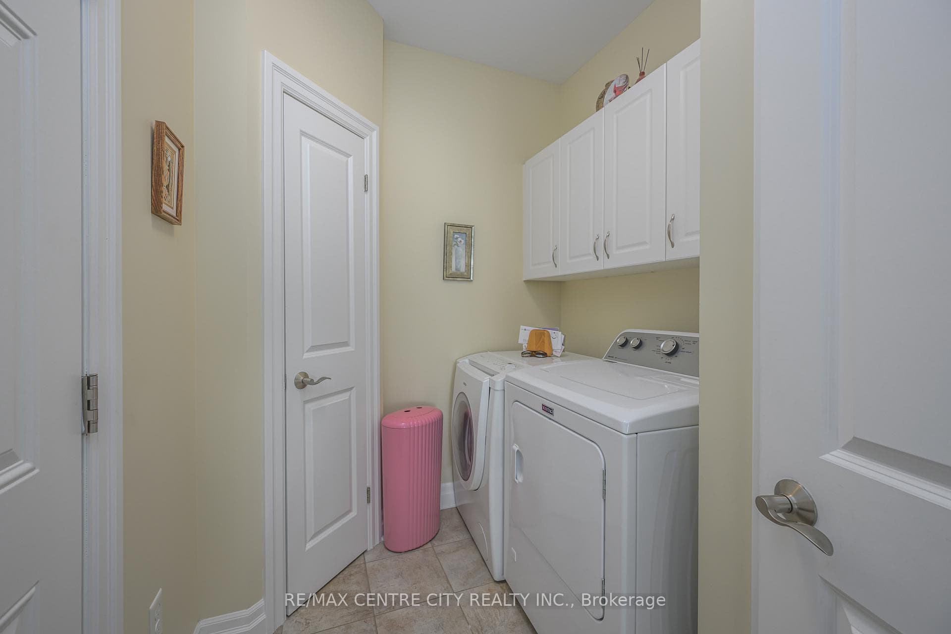 3278 Colonel Talbot Road Unit 193 photo 22
