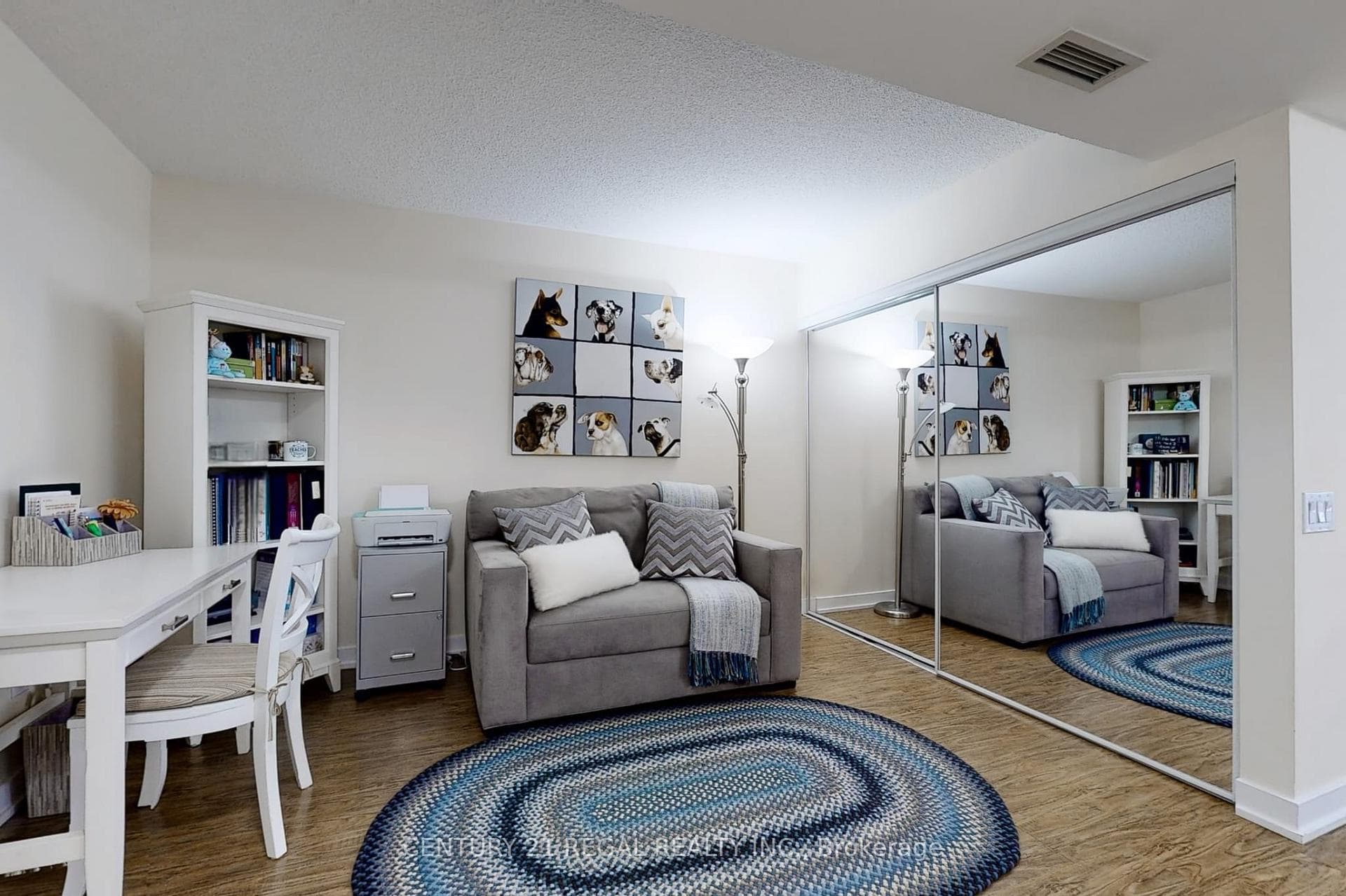 19 Singer Court Unit 1119 photo 16