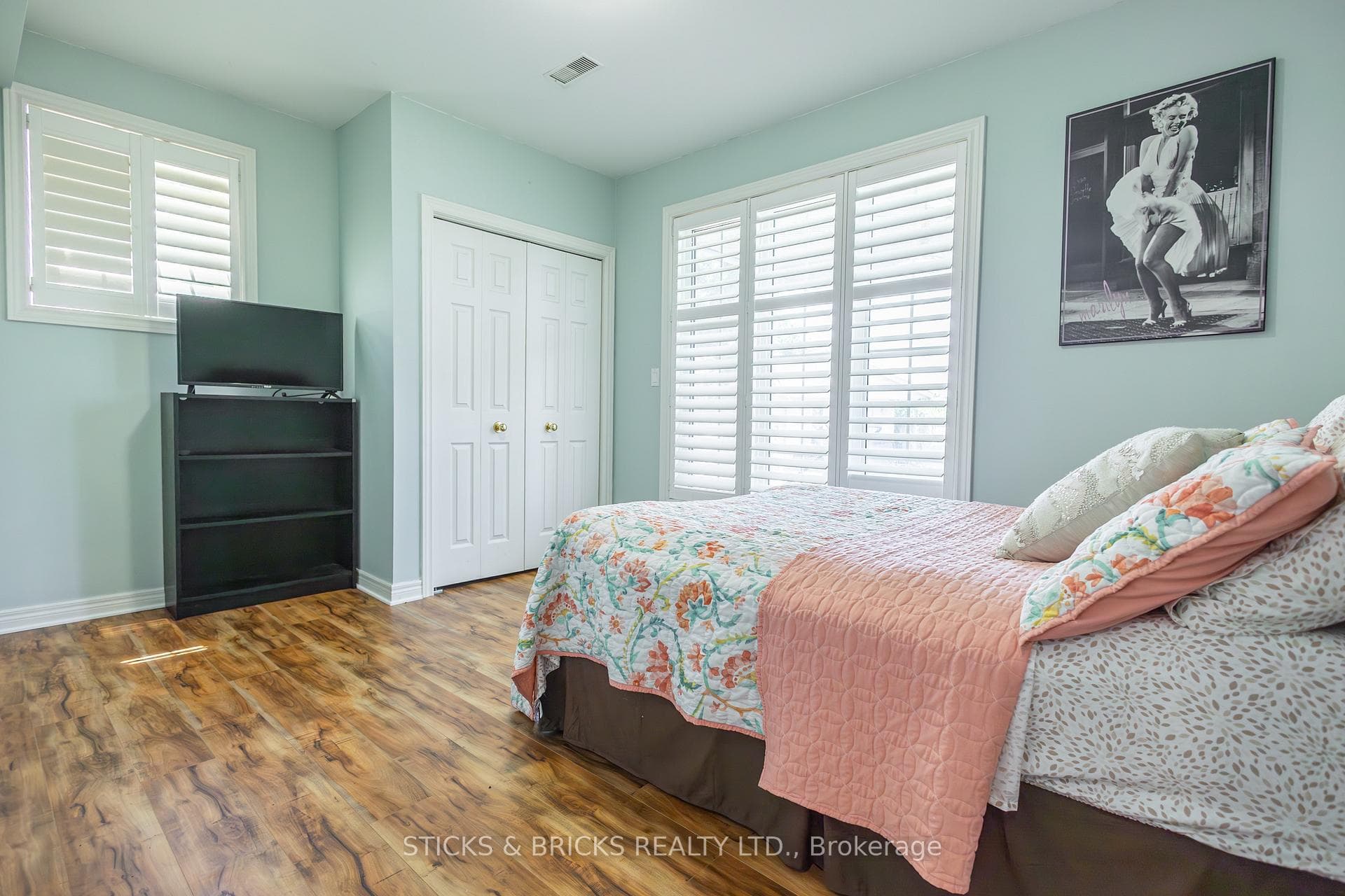 8207 Beaver Glen Drive photo 29