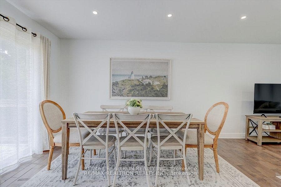 47 Newman Road photo 18