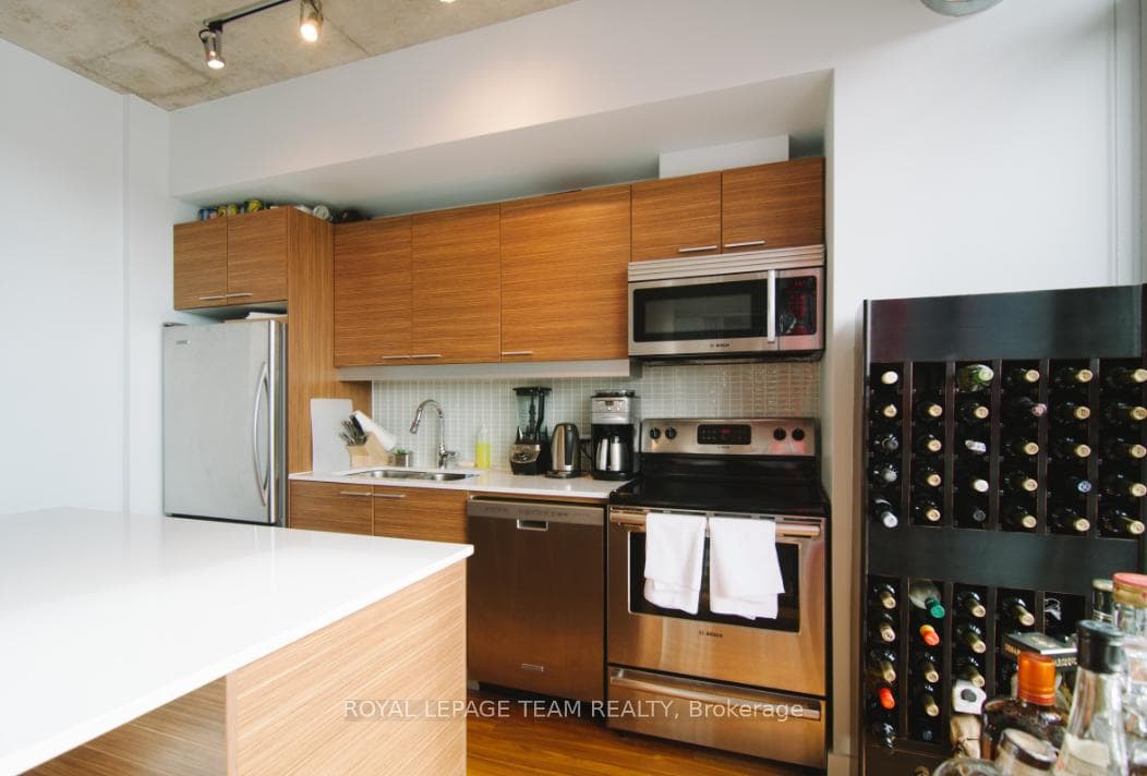 349 Mcleod Street Unit 627 photo 5