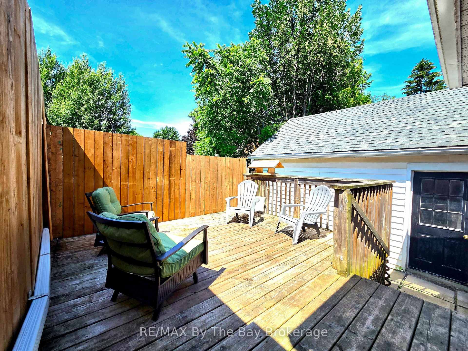 52 Berry Street photo 20