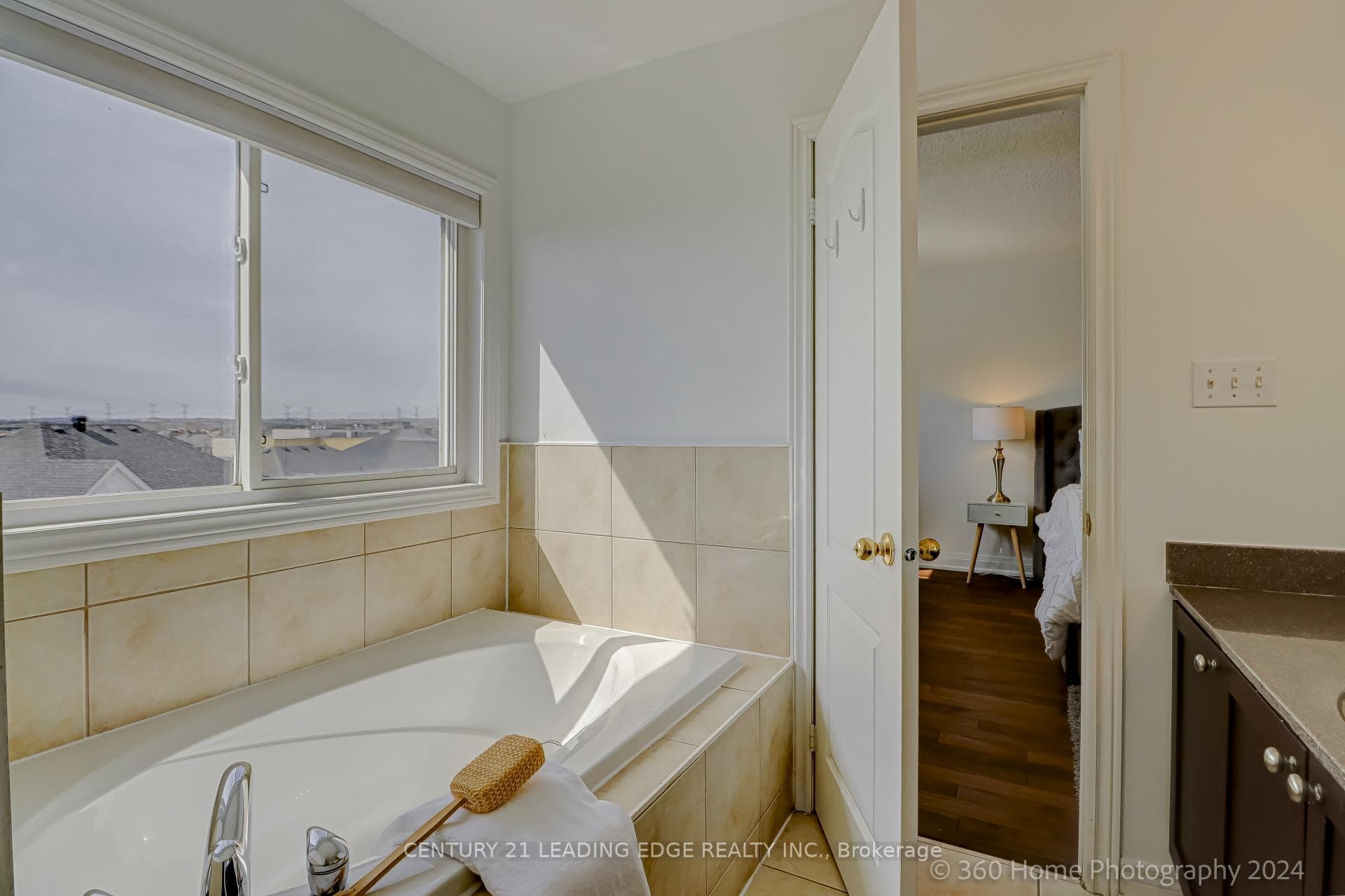 203 Bean Crescent photo 17