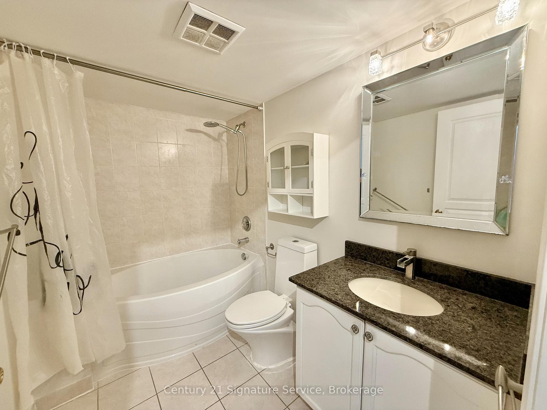 2545 Erin Centre Boulevard Unit 1802 photo 18