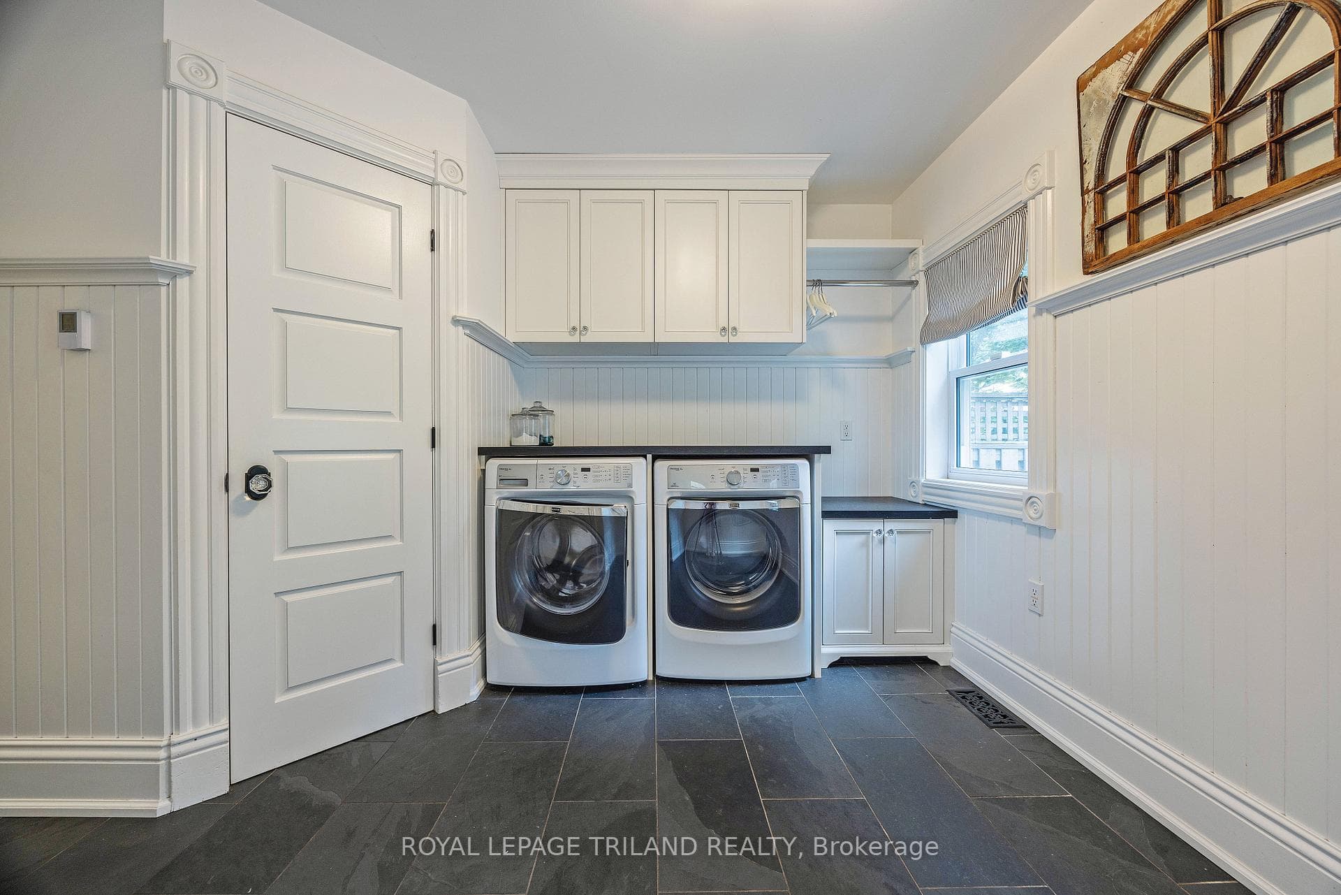317 Hyman Street photo 18