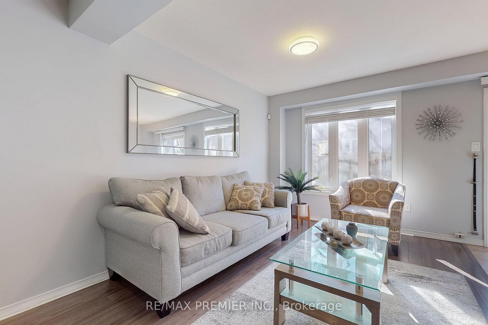 1771 Upper Wentworth Street Unit 34 photo 7
