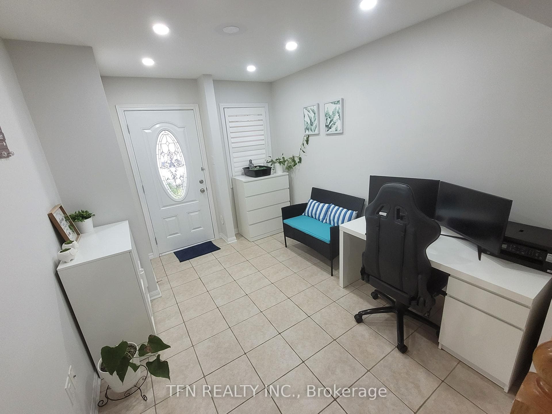 476 McKim Gate photo 2
