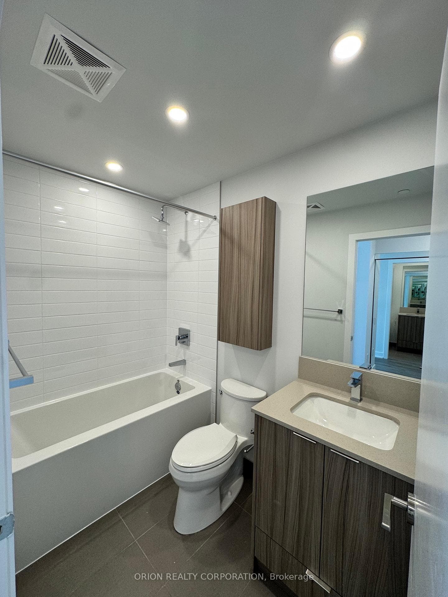 430 Square One Drive Unit 1104 photo 10