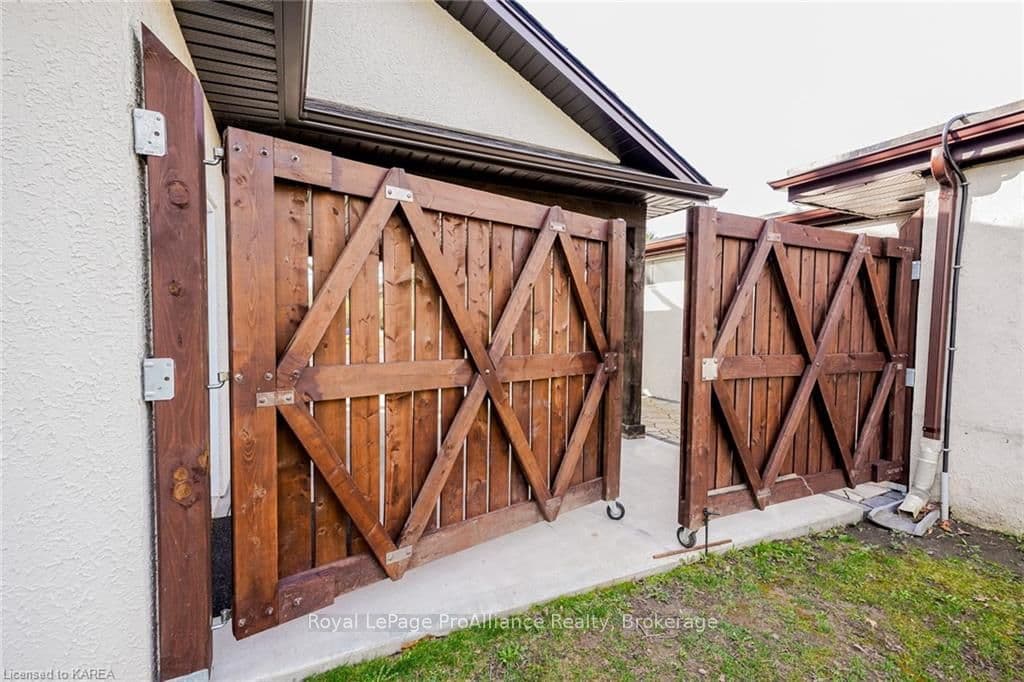 1212 HIGHWAY 2 N/A photo 44