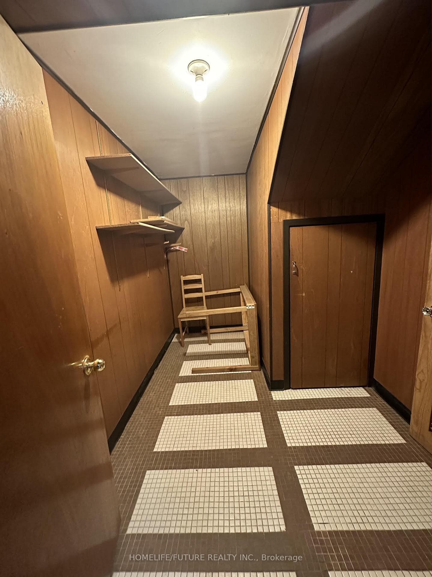 27 Kells Avenue Unit Bsmt photo 8