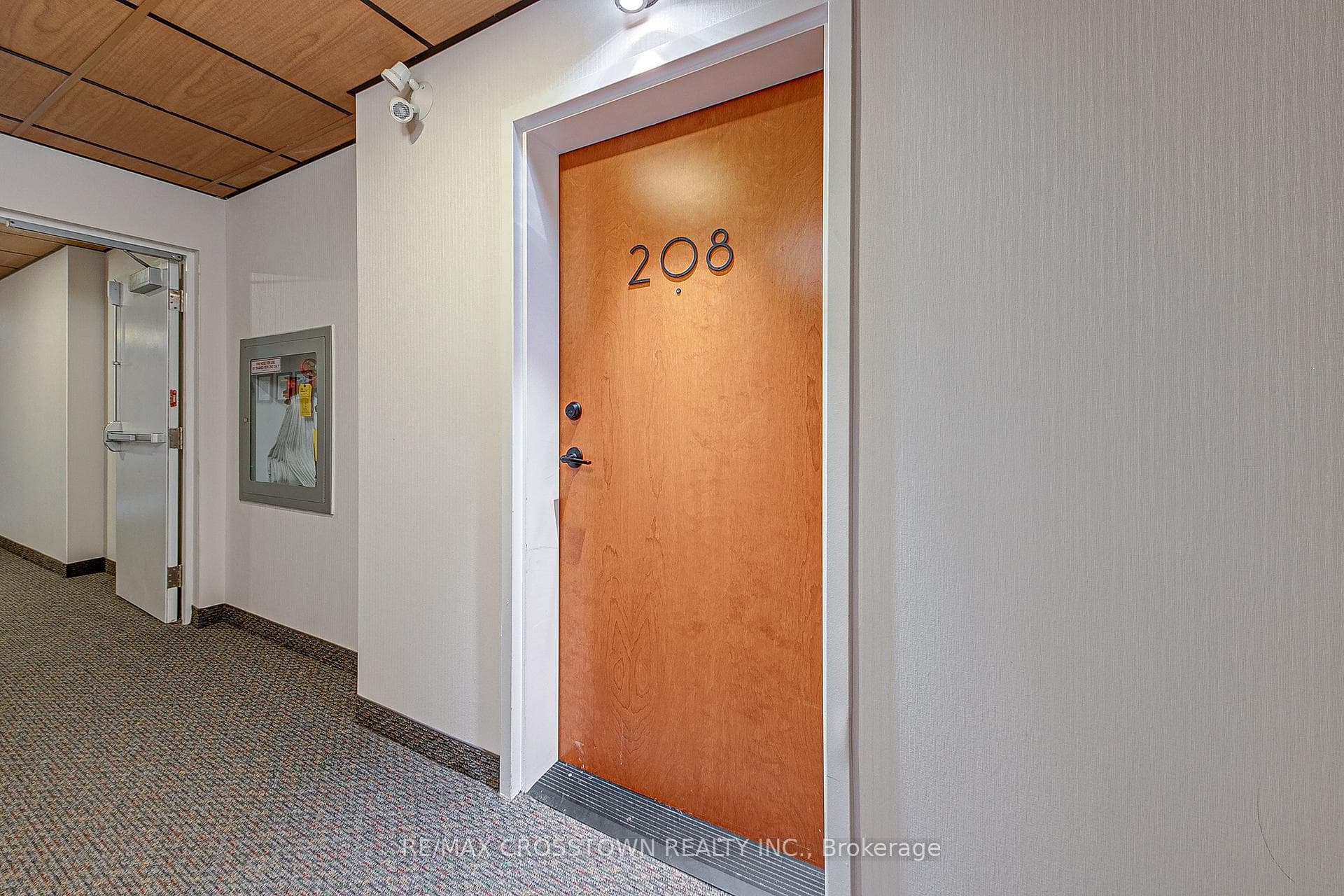 720 Yonge Street Unit 208 photo 7