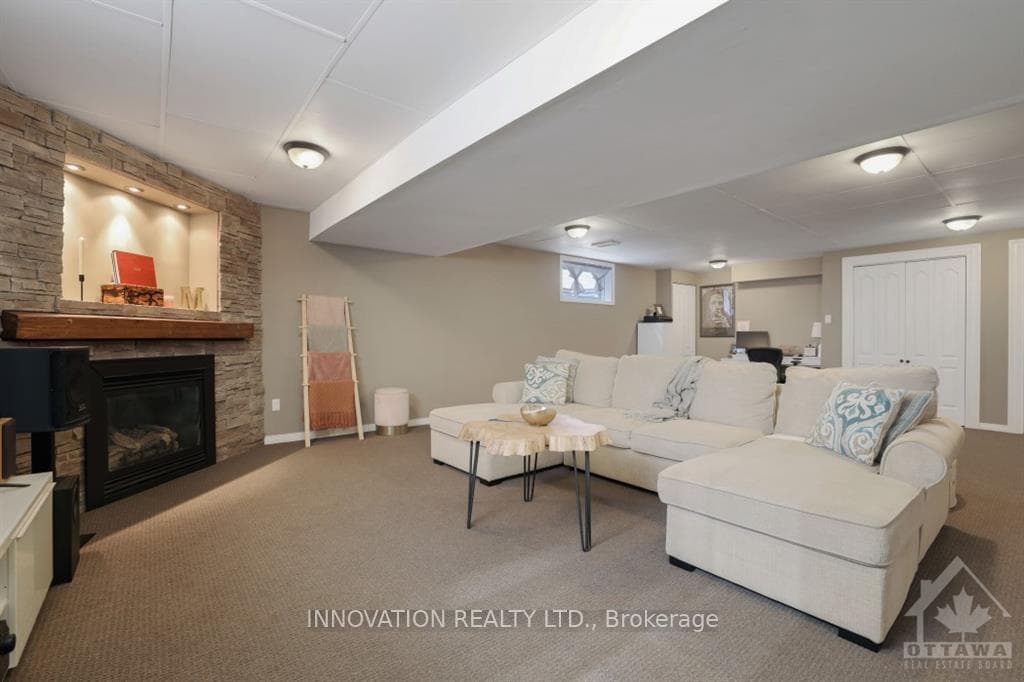 116 MCLACHLIN Street photo 22