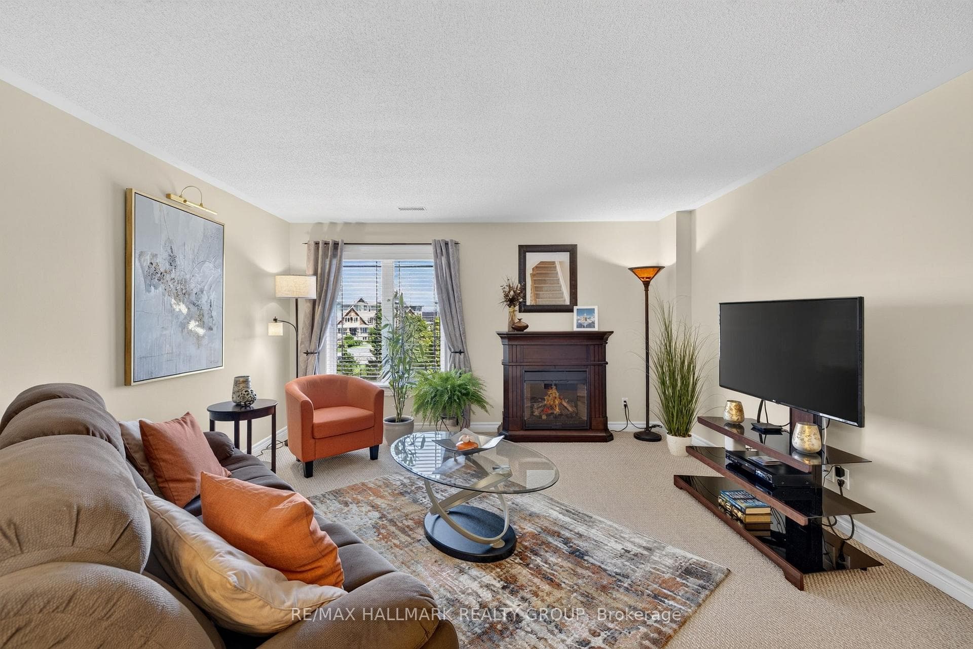 581 Lakeridge Drive Unit 16 photo 8