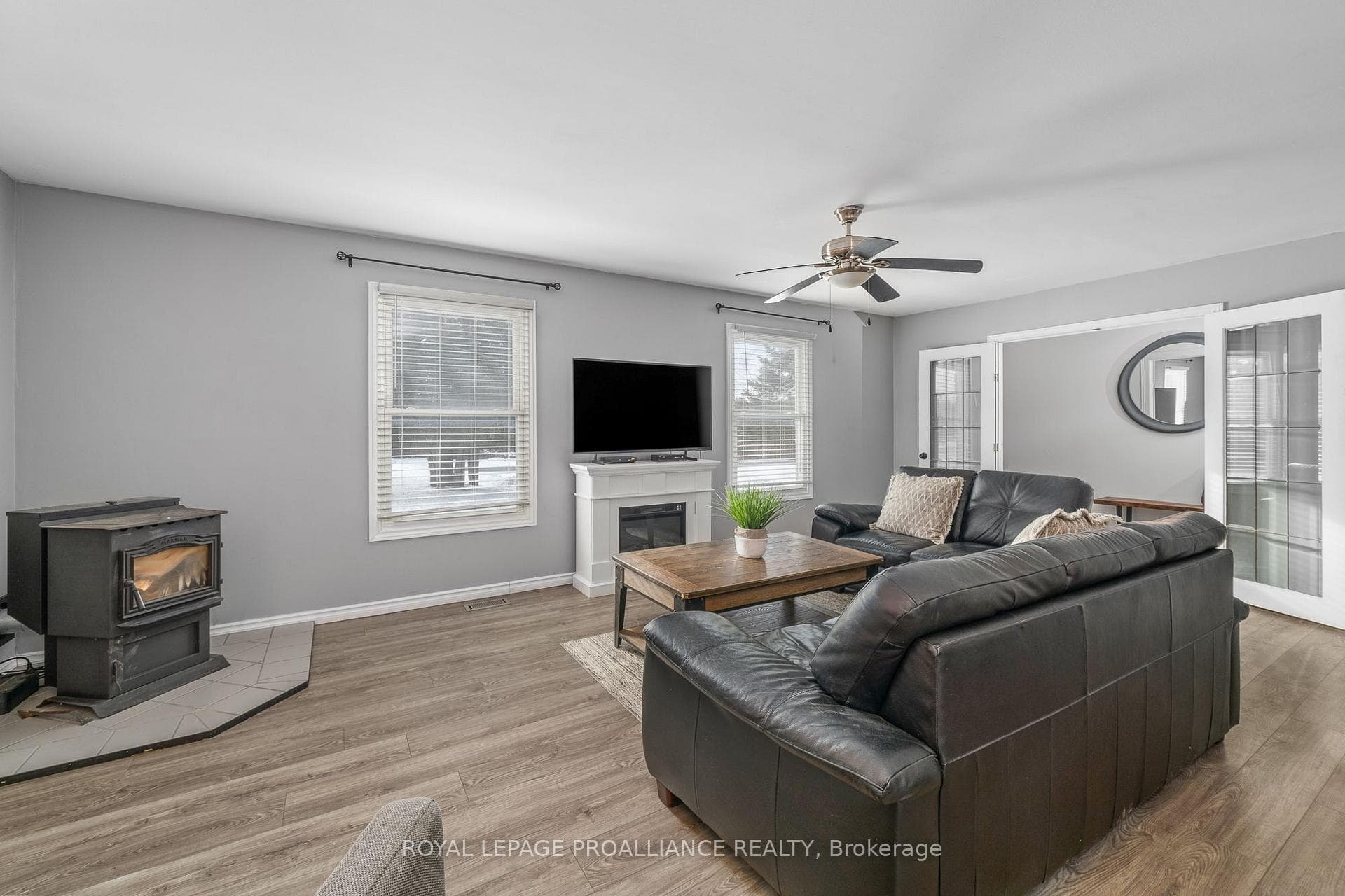 43 Pine Grove Road photo 8