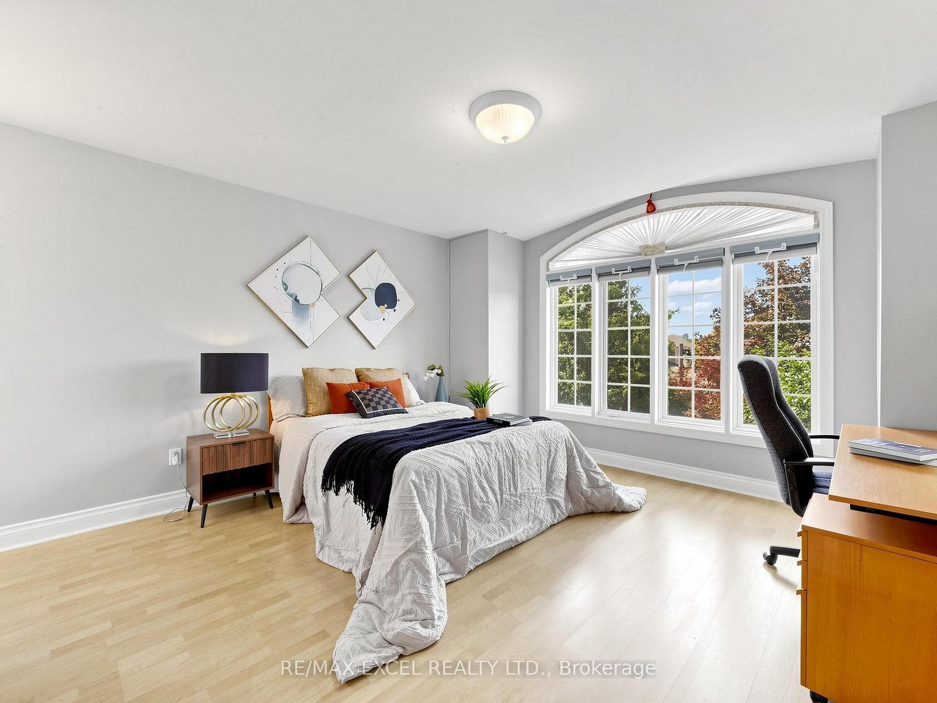 16 Frybrook Crescent photo 36