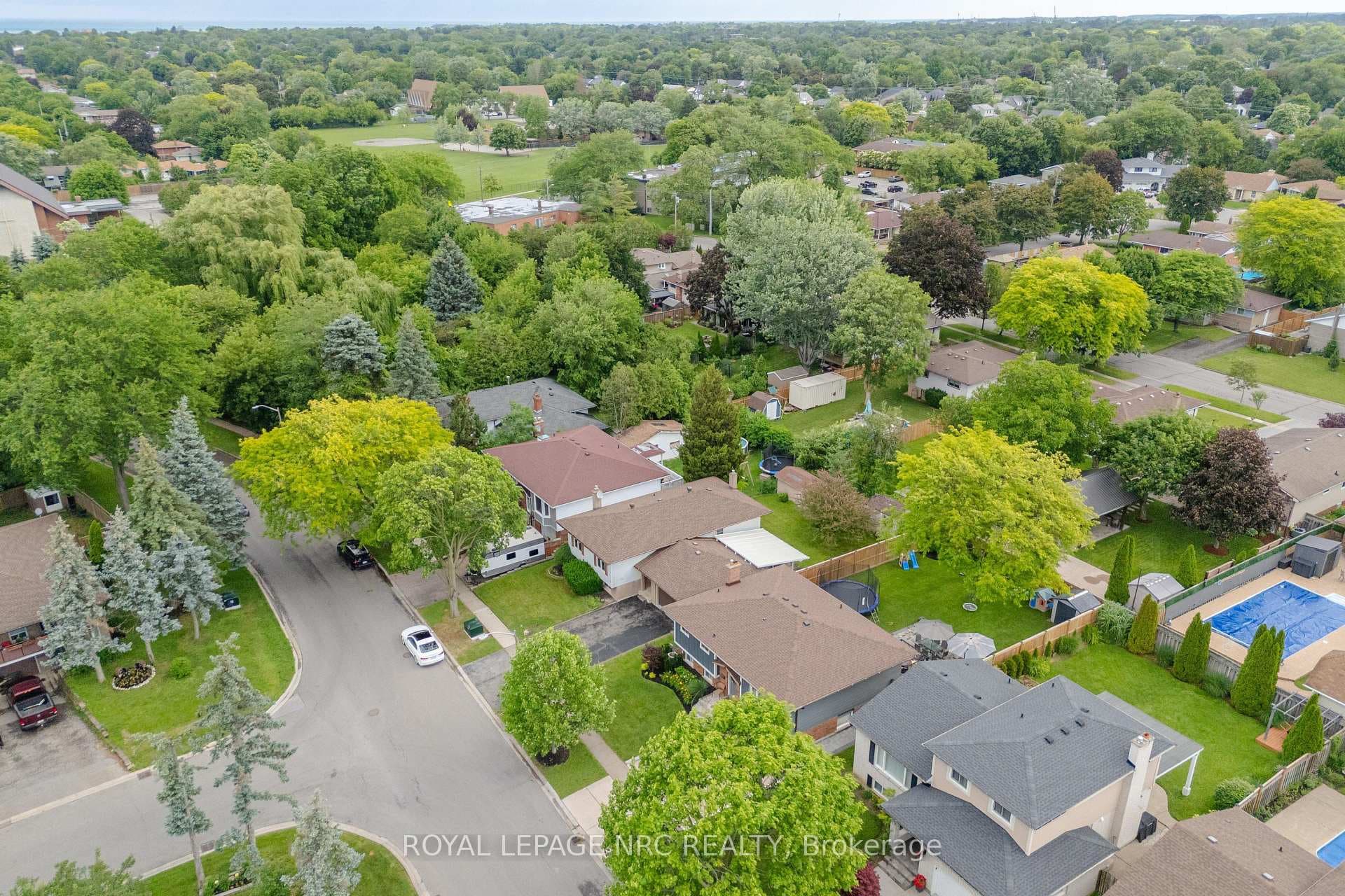 13 Orlando Drive photo 33