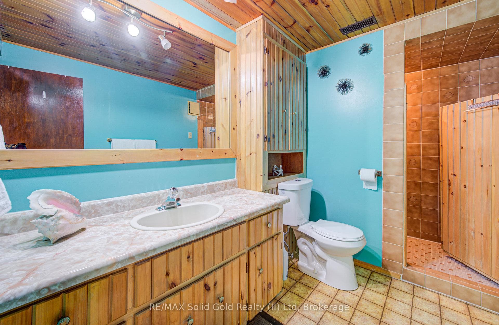 119 Martinglen Crescent photo 28