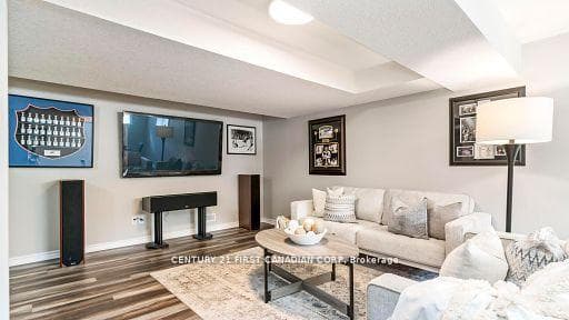 513 Juliana Drive photo 32